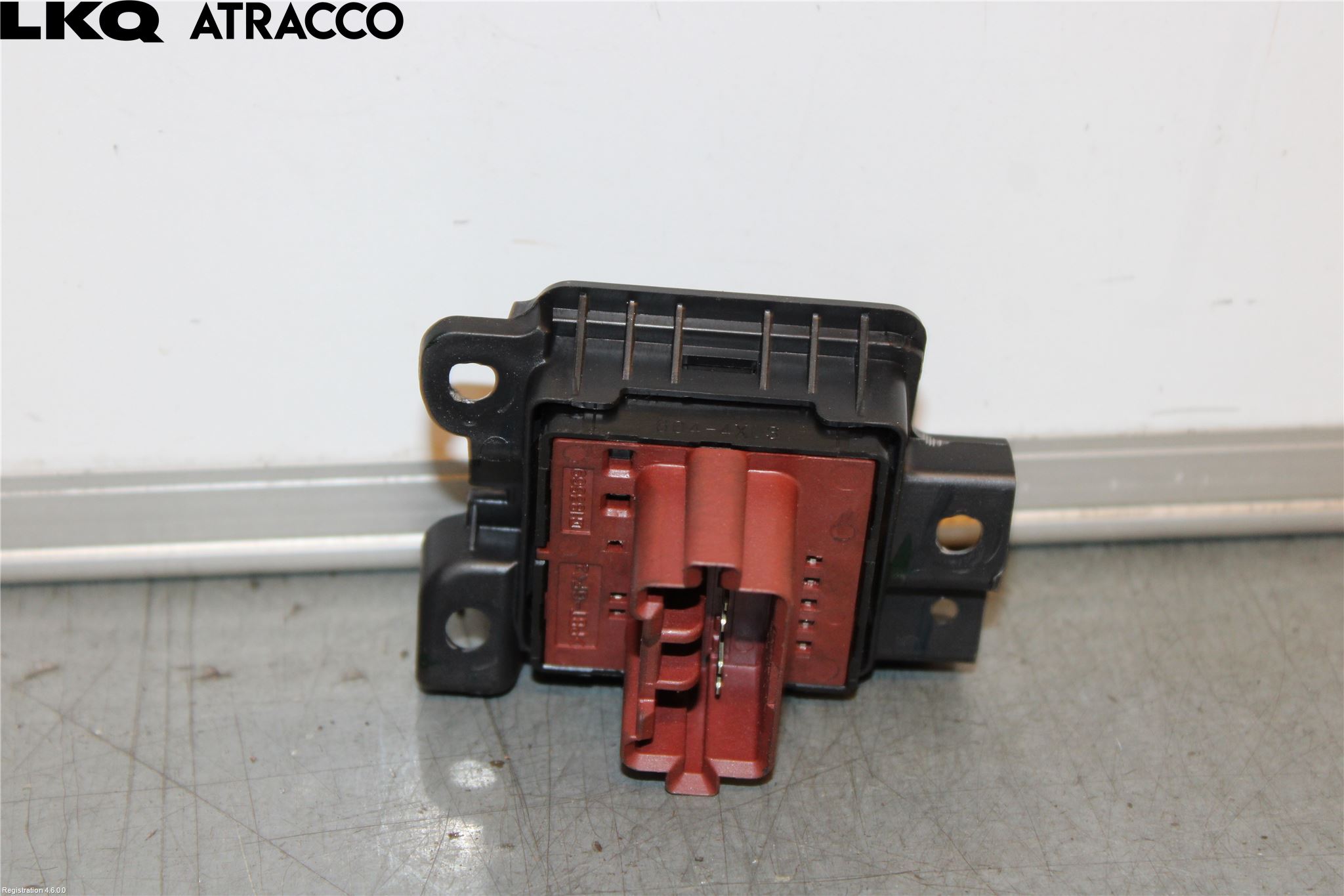Mitsubishi L200 16-23 Strömställare Spegel