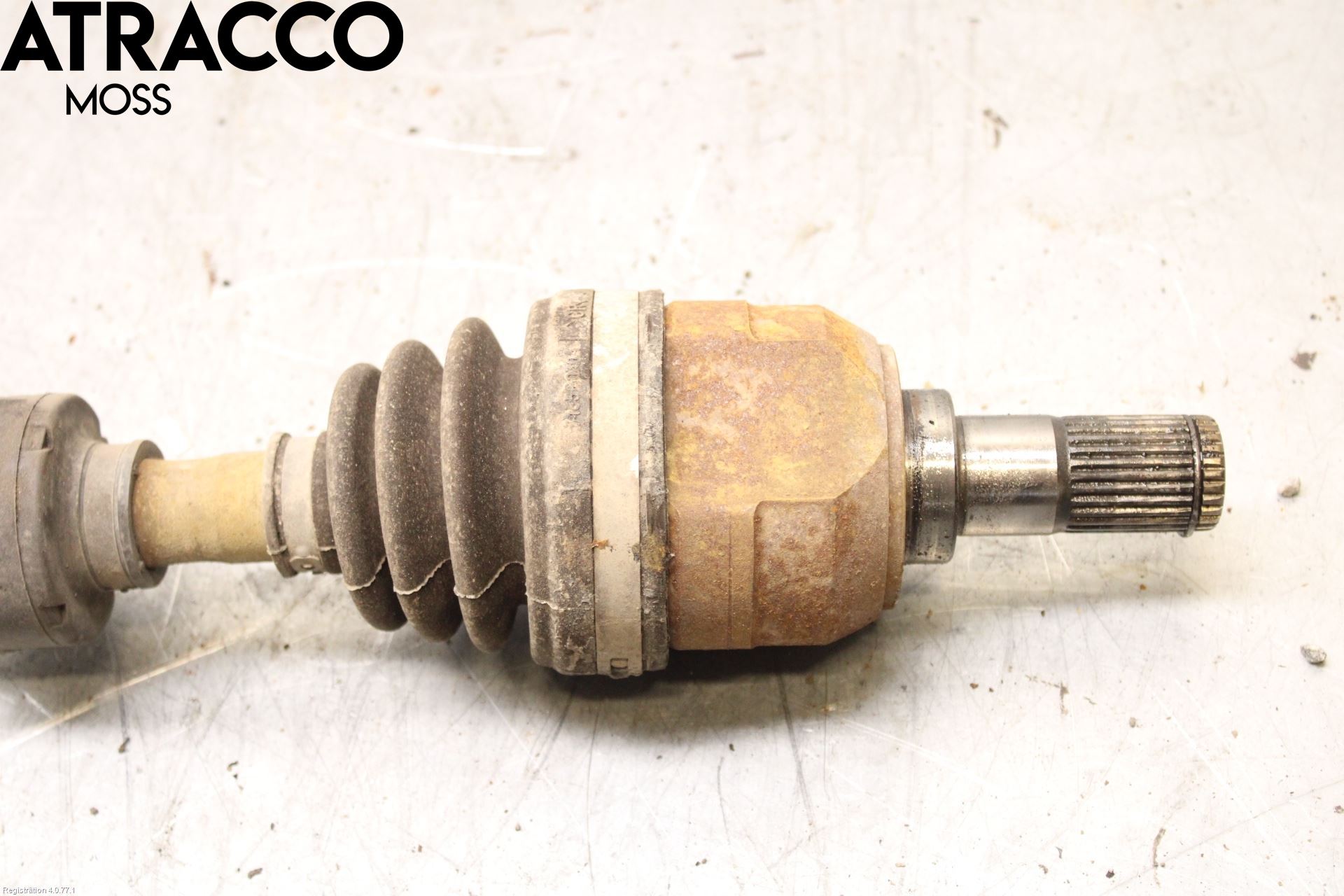 Kia CEED 12-18 Drivaxel Fram Vänster