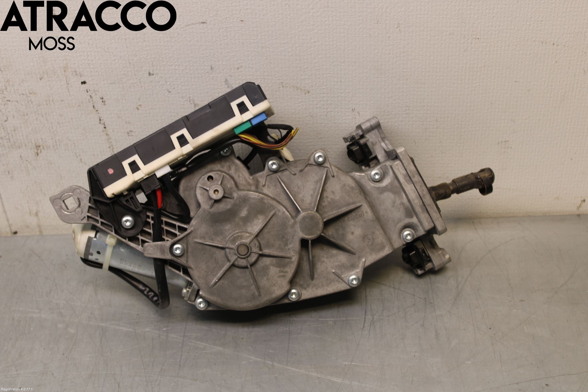Mercedes-Benz MB E-KLASS (W212) 09-16 Bakluckeöppnare Automatisk