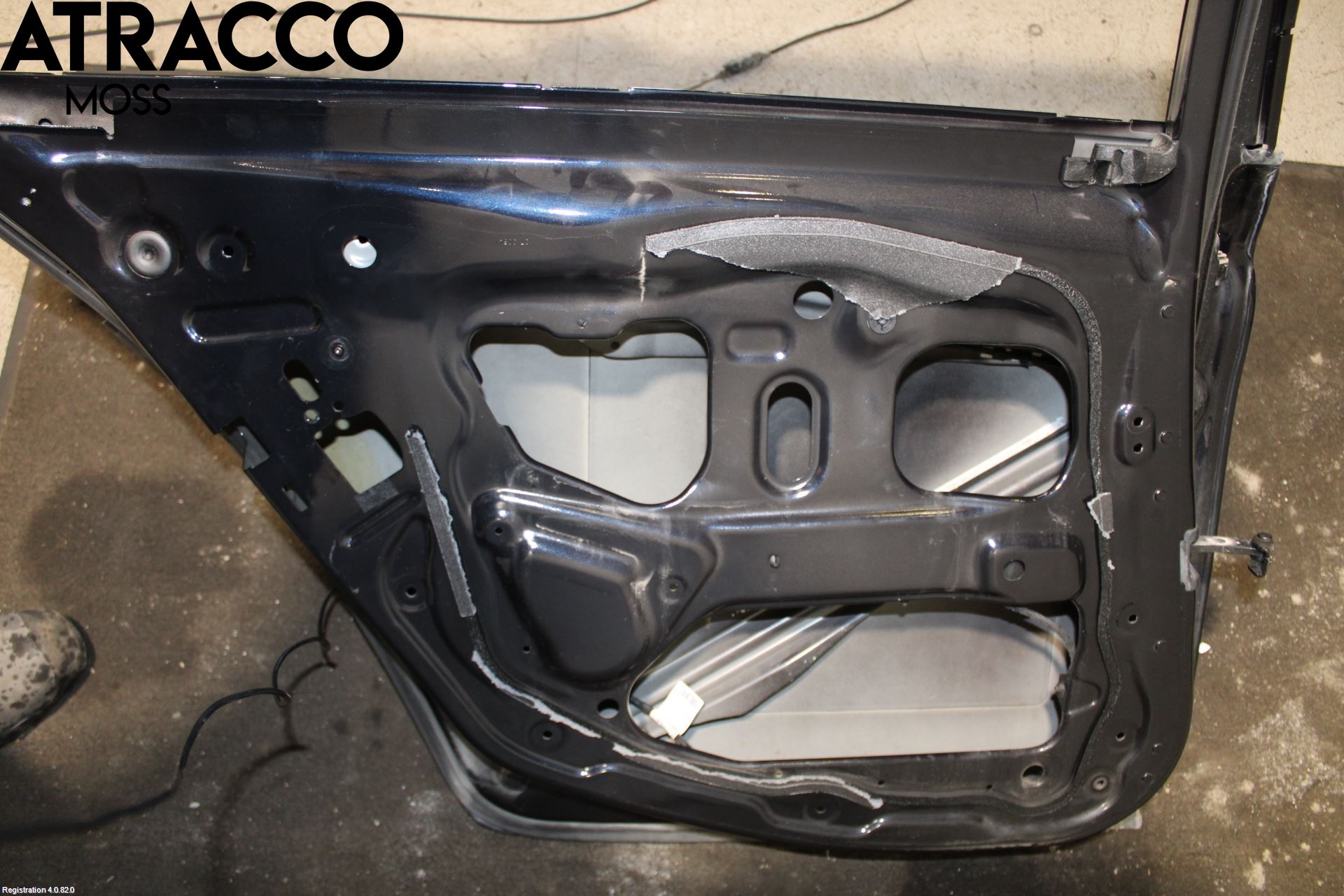 BMW 5 F10/F11/F18 09-17 Dörr Bak Vänster