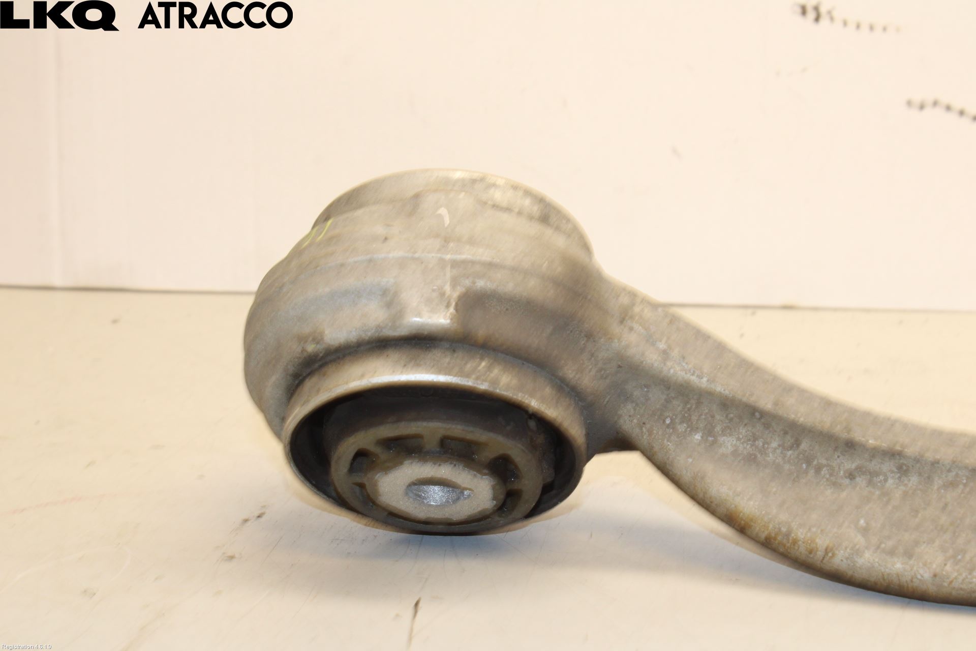 Mercedes-Benz MB C-KLASS (W205) 14-21 Bärarm Fram Undre Hö
