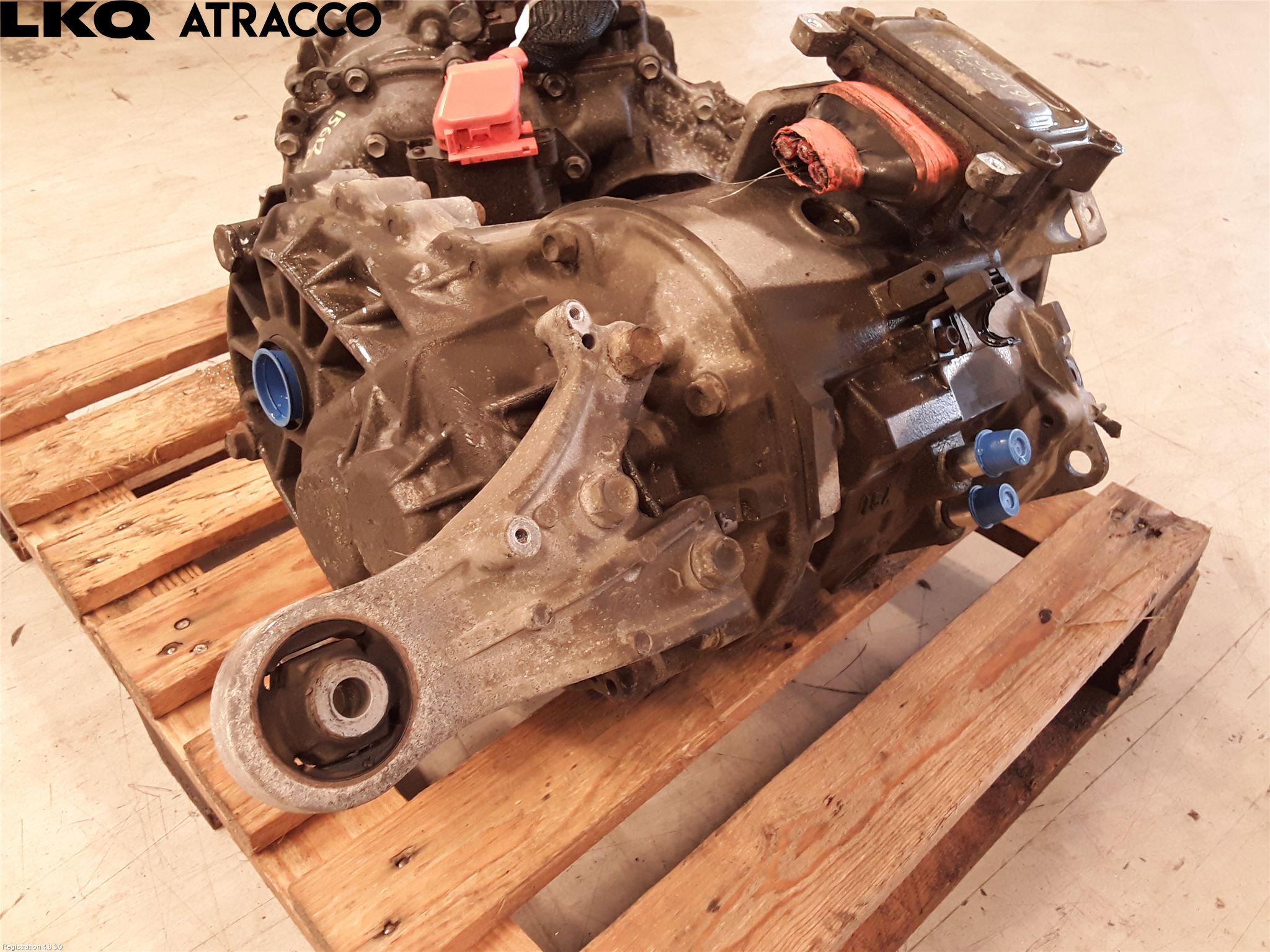 Mitsubishi OUTLANDER 13-21 Motor Elektisk Fram