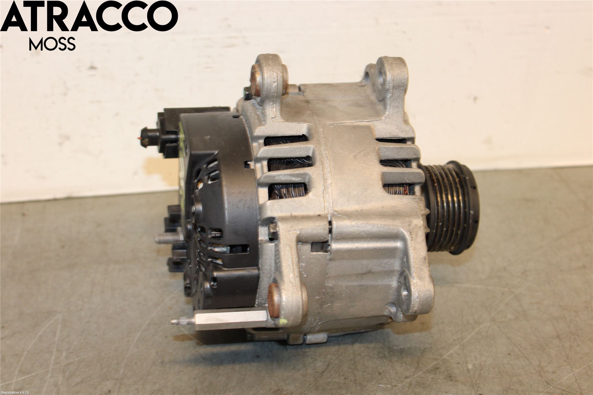 Volkswagen VW GOLF VI 09-13 Generator