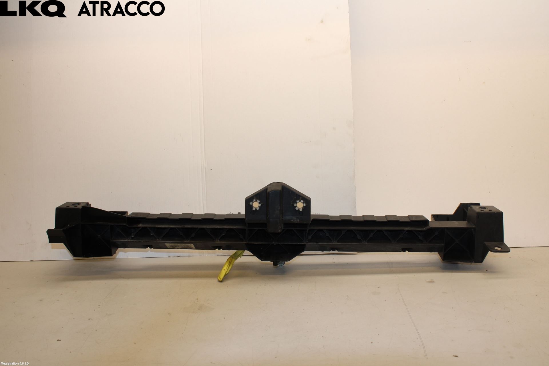 Peugeot PARTNER 16-18 Front Huvlåsplåt-Balk