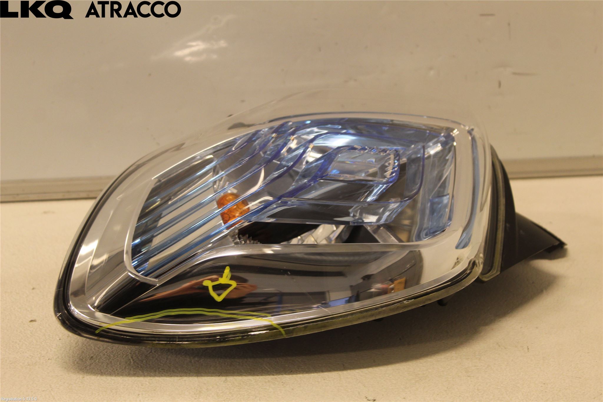 Renault ZOE/E-TECH 13- Bakljus Vänster