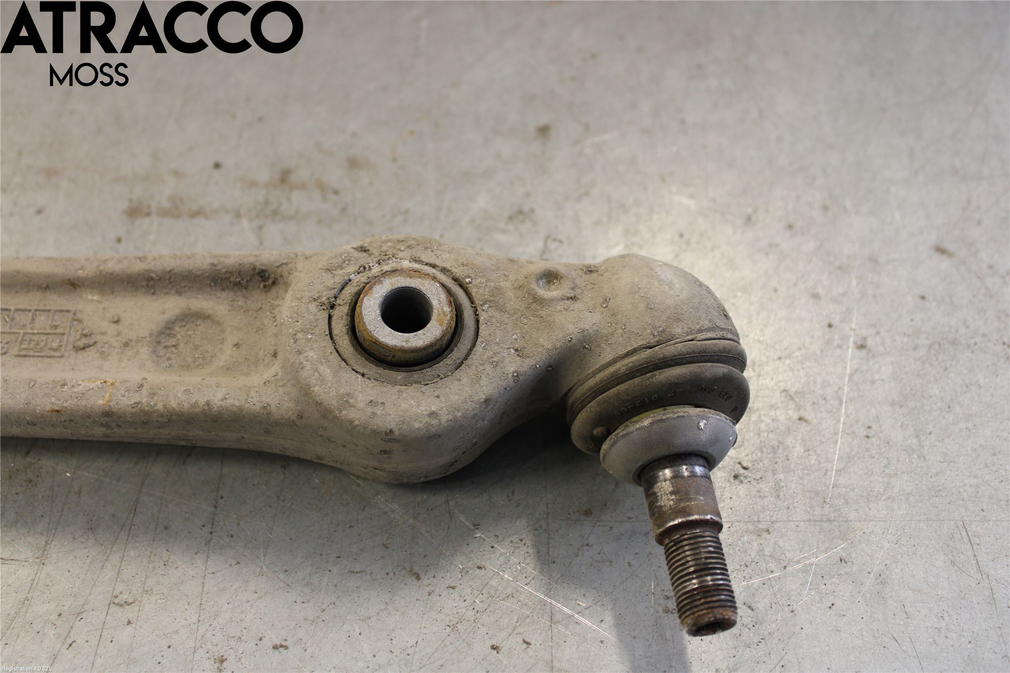 BMW 5 G30/G31/F90 17-23 Bärarm Fram Undre Hö