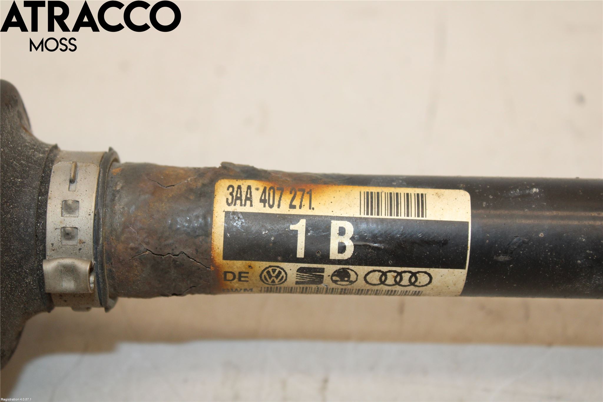 Volkswagen VW CADDY 11-15 Drivaxel Fram Vänster