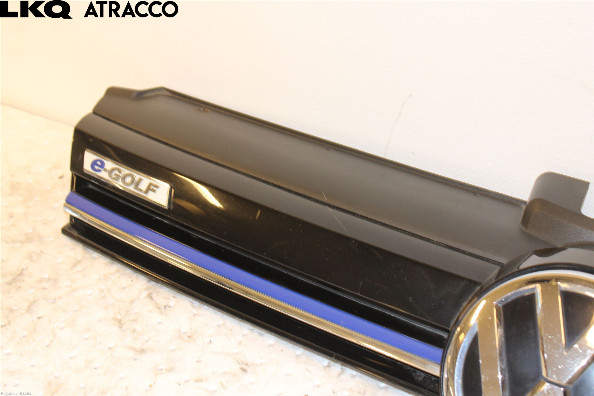 Volkswagen VW GOLF / E-GOLF VII 13-20 Grill Komp