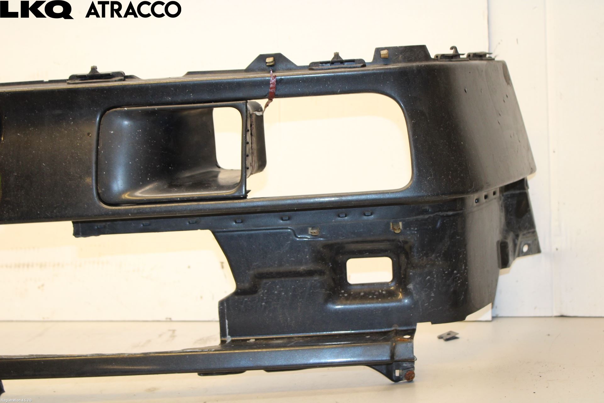 BMW 3 E30 83-94 Frontplåt