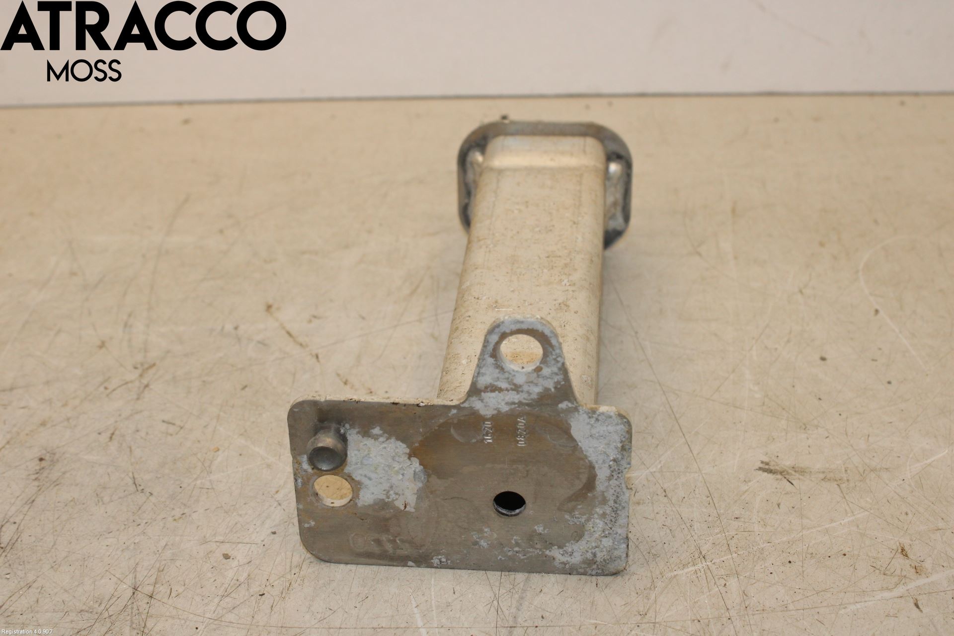 Peugeot 2008/E-2008 20- Stötfångarbärjärn Fram