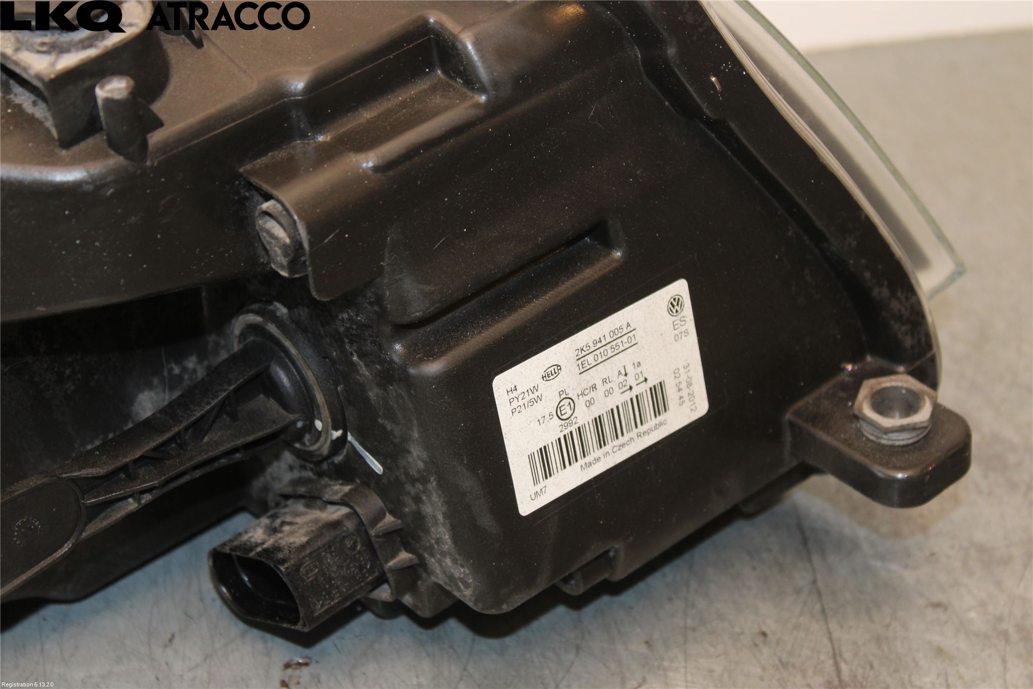 Volkswagen VW CADDY 11-15 Strålkastare Vänster