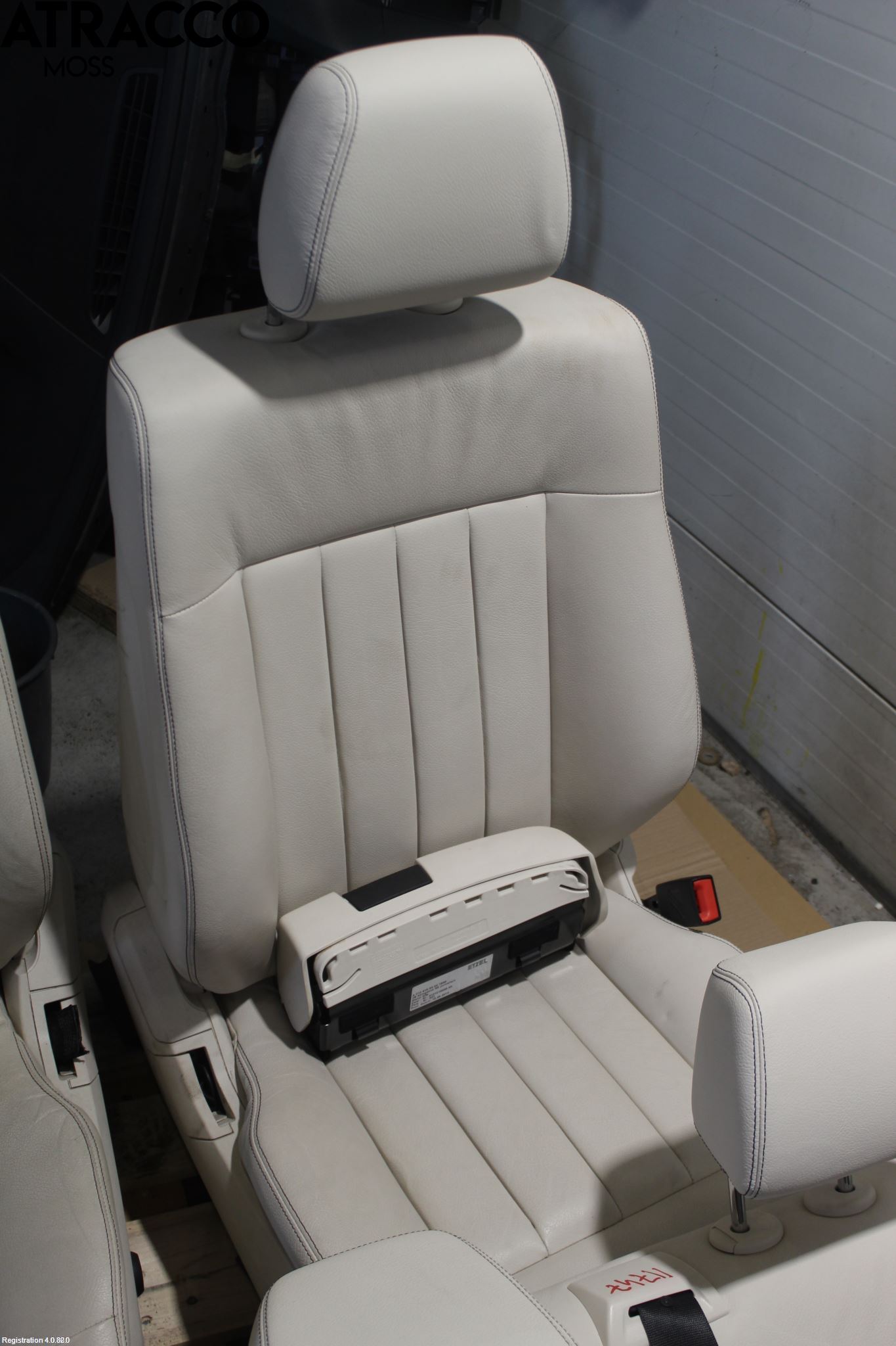 Mercedes-Benz MB E-KLASS (W212) 09-16 Inredning Stolar-Säten Komp