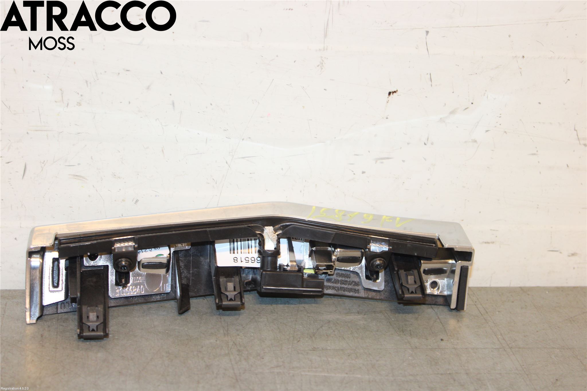 Volvo XC90/RECHARGE 16- Instrumentbräda Inlägg-Dekorlist