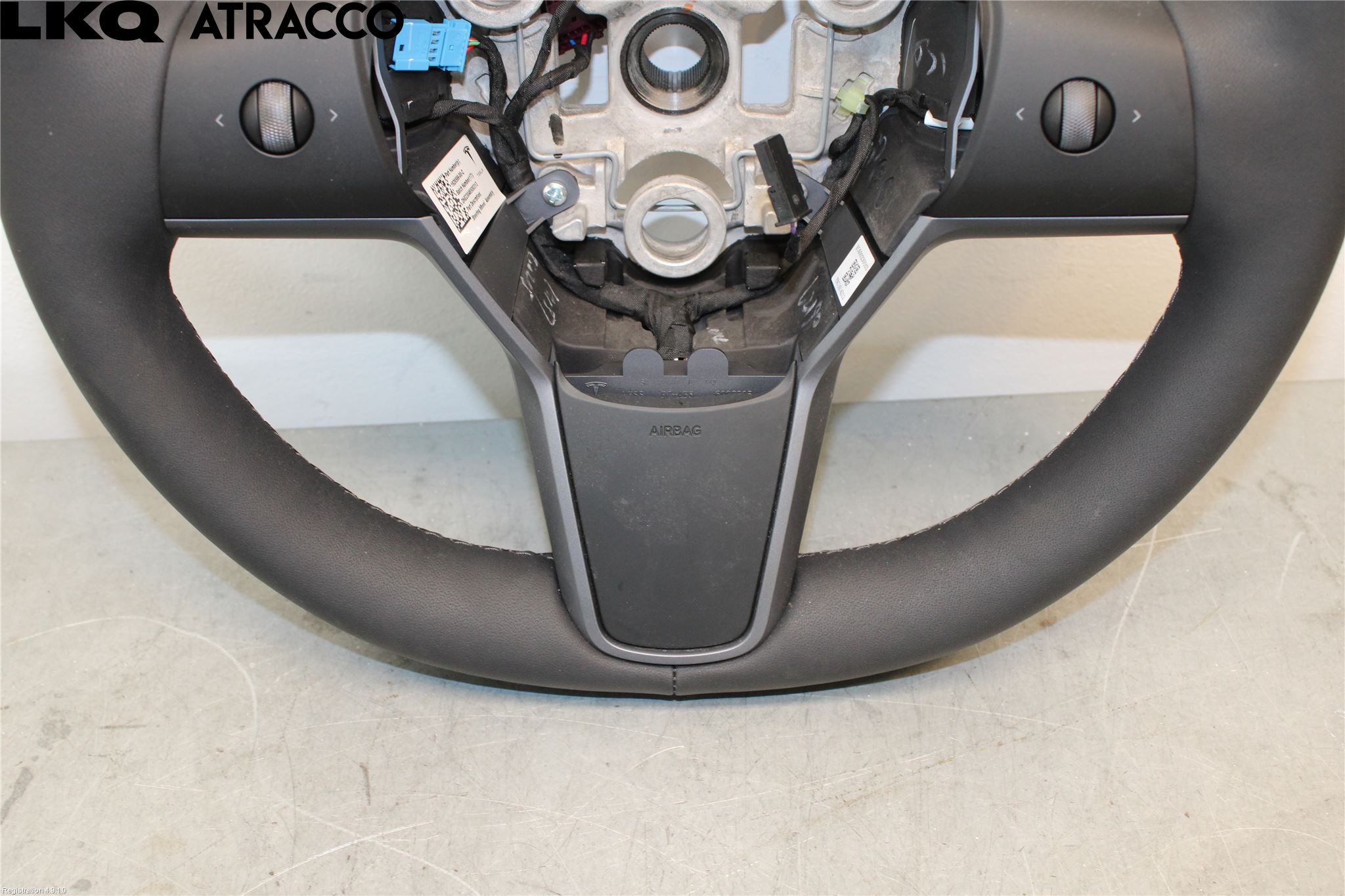 Tesla MODEL Y 21- Ratt