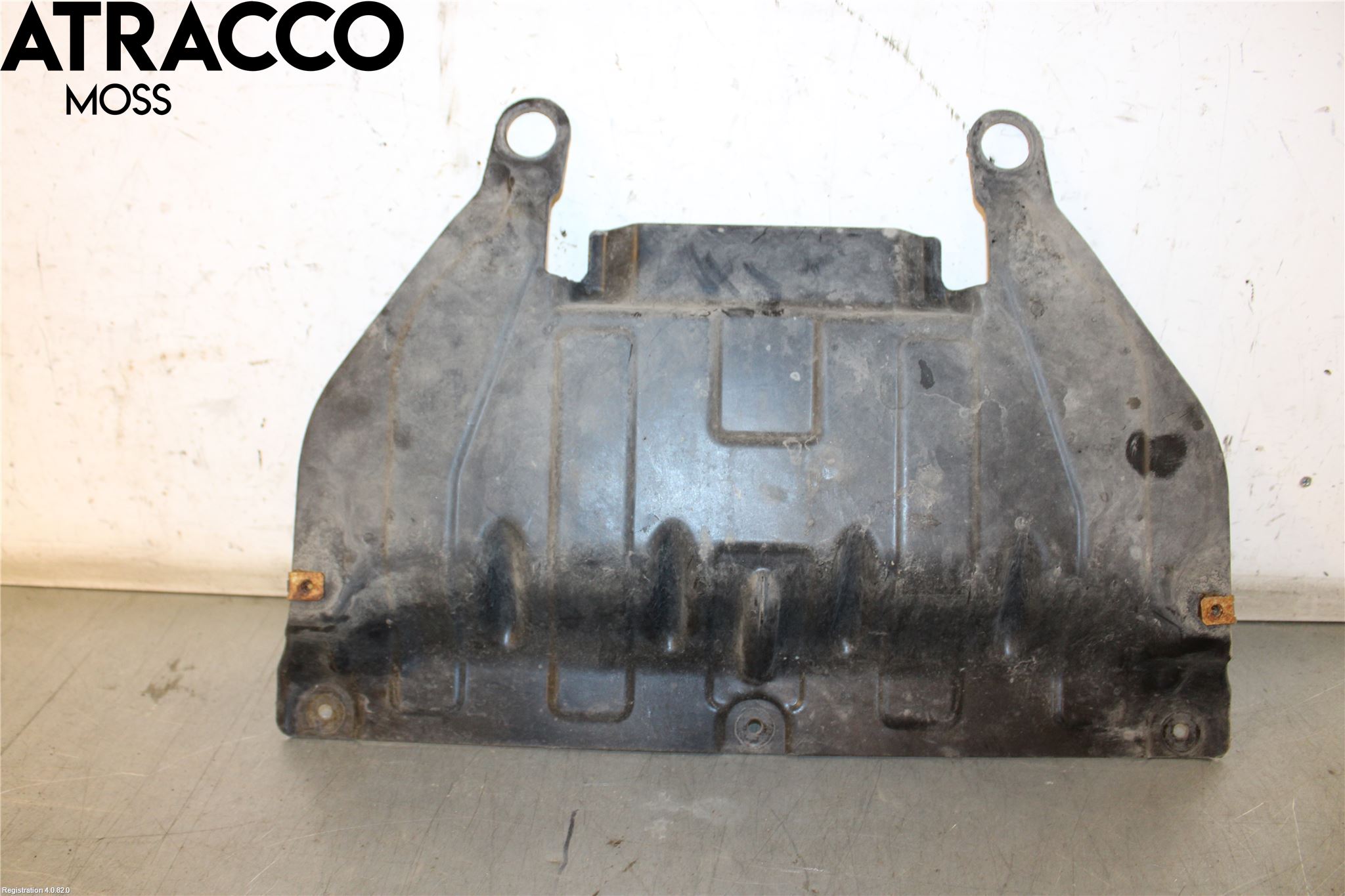 BMW 3 F30/F31/F80 12-19 Hasplåt Plåt-Plast