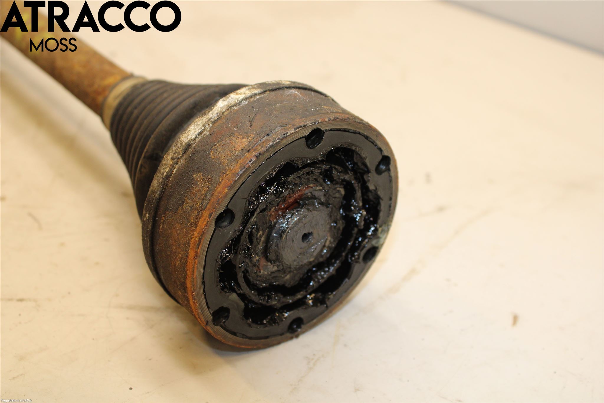 Audi A3/S3 05-13 Drivaxel Fram Vänster