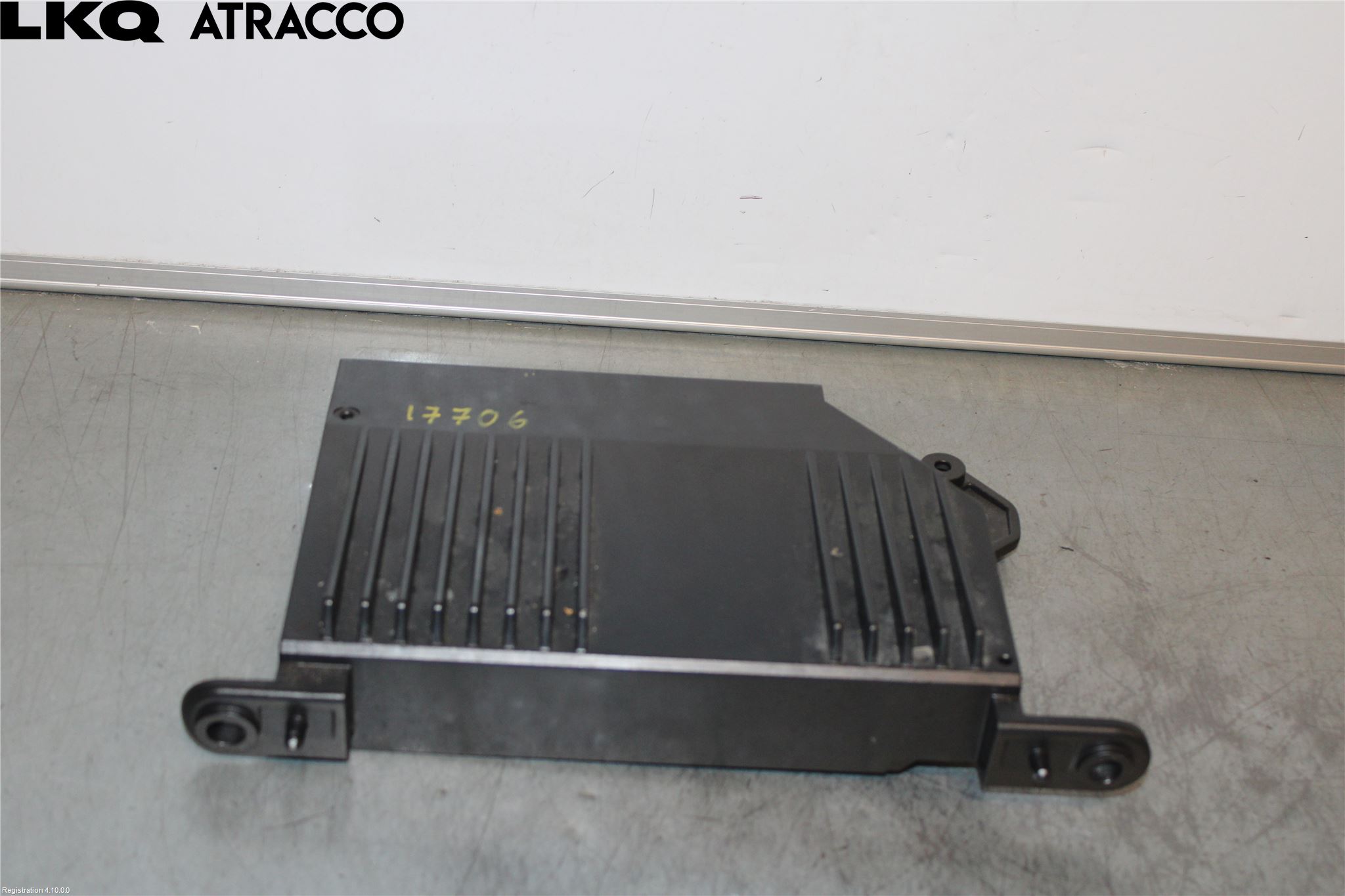 Volvo V90 17->> Radio-Stereo Förstärkare