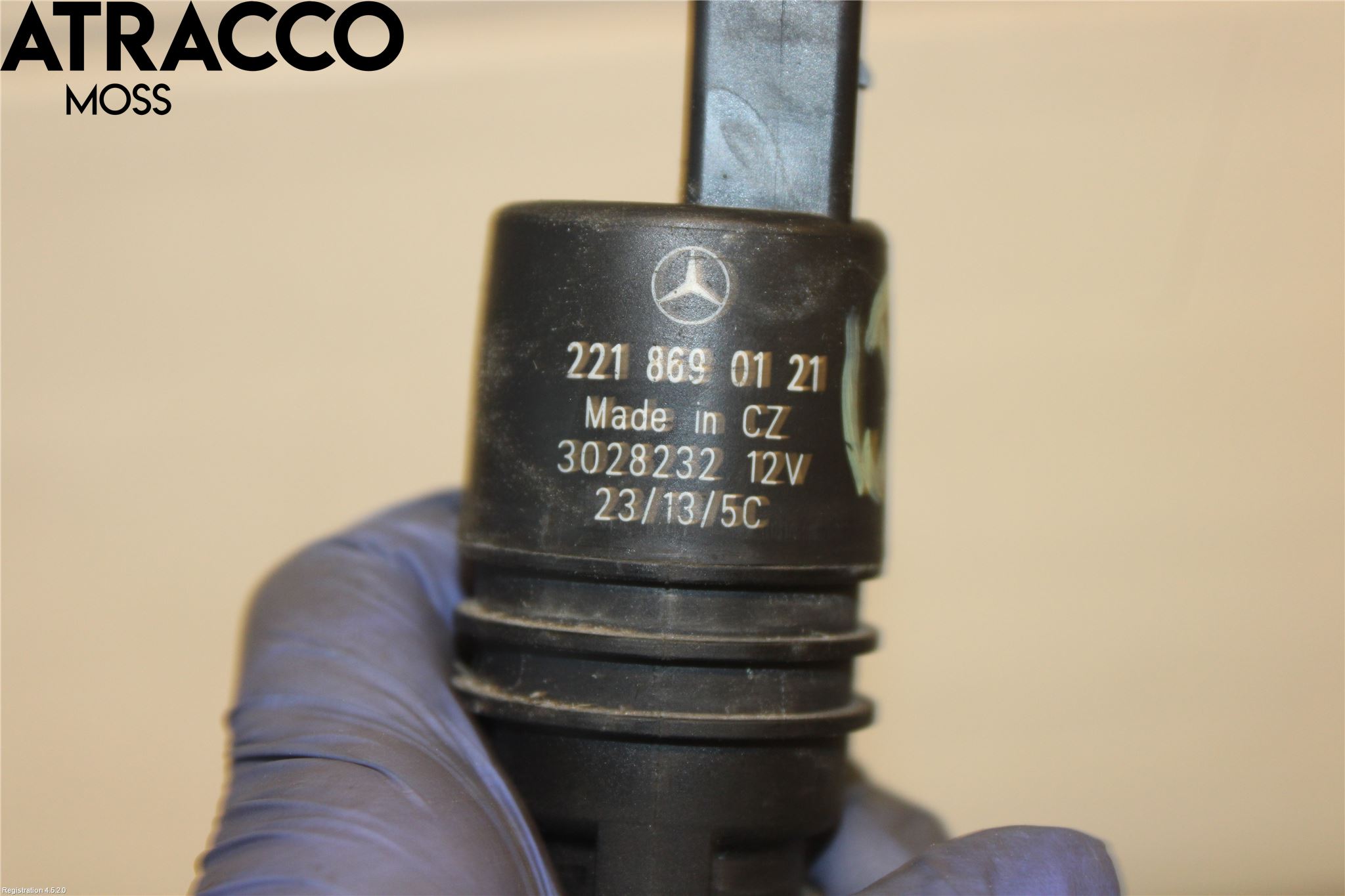 Mercedes-Benz MB VITO/VIANO (W639) 04-14 Spolarpump Vindruta