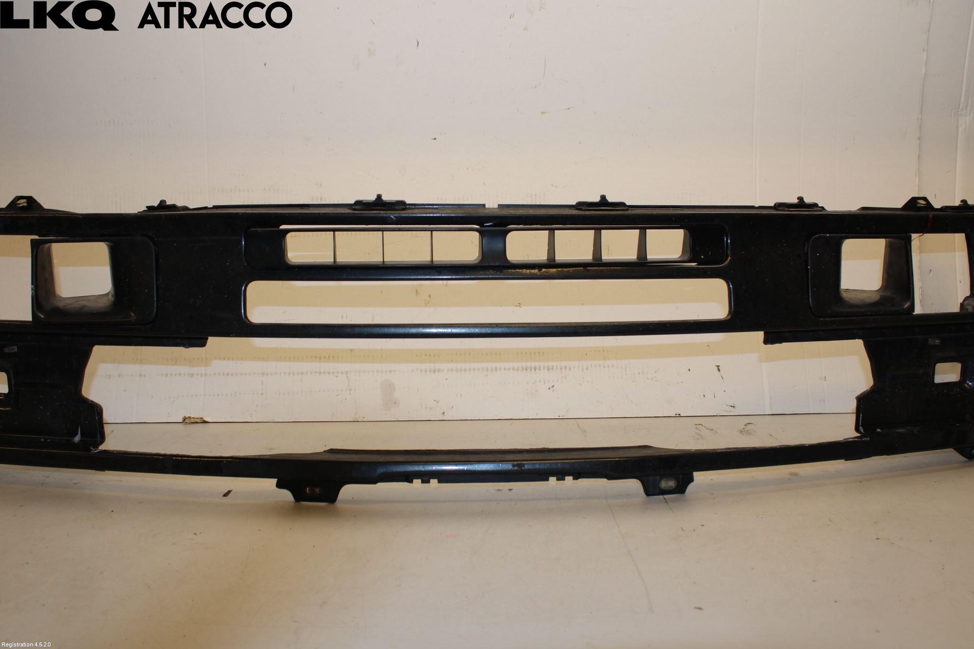 BMW 3 E30 83-94 Frontplåt