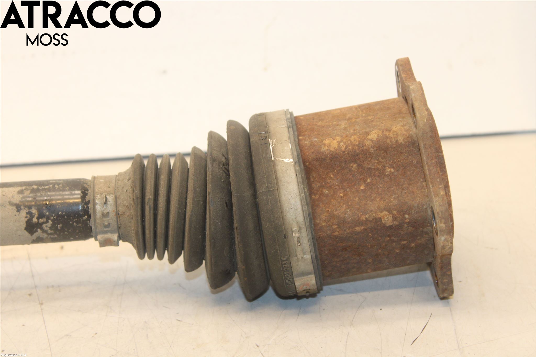 Audi A6 ALLROAD 12-18 Drivaxel Fram Vänster
