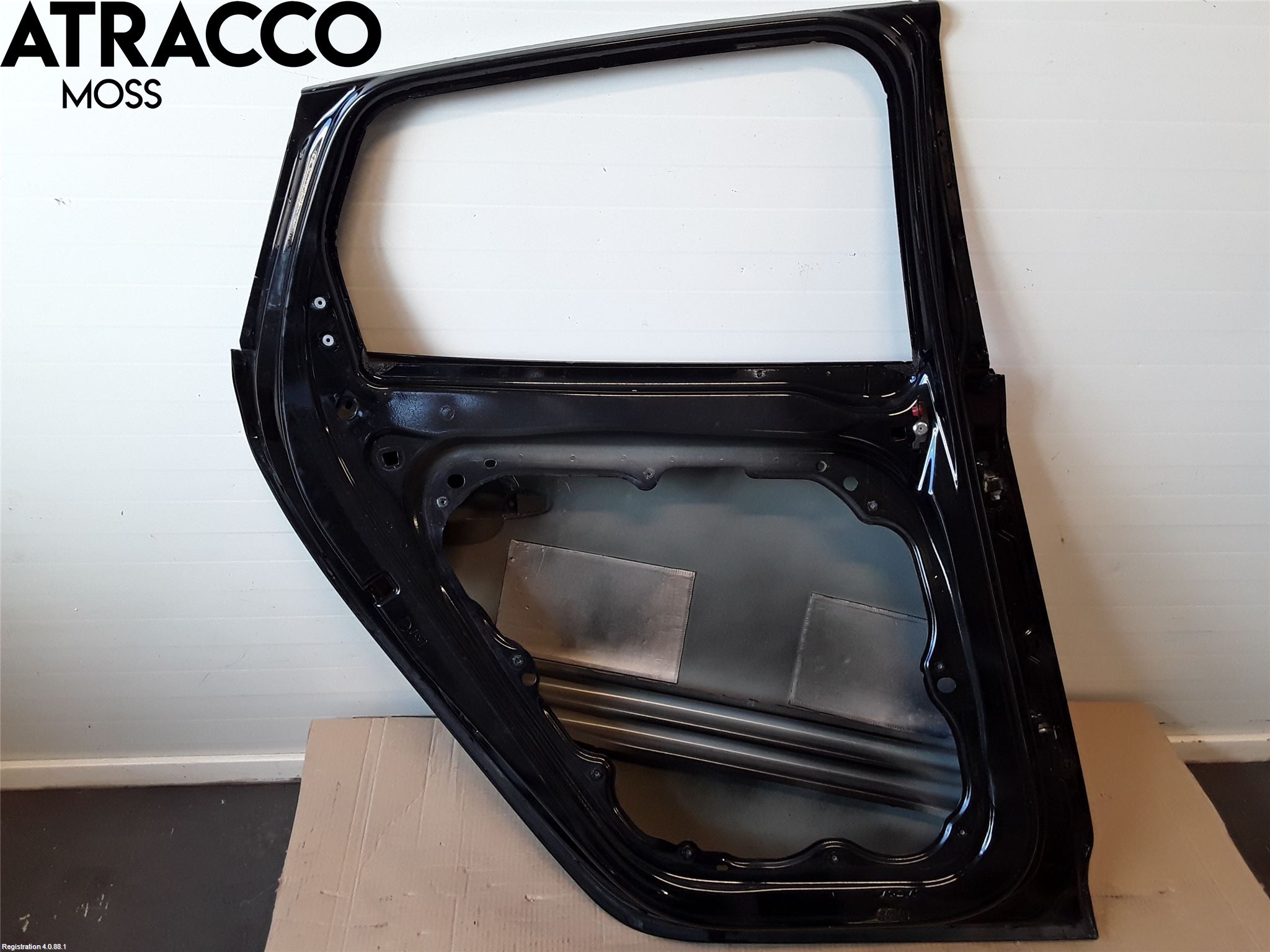 Volvo V40 12-19 Dörr Bak Vänster