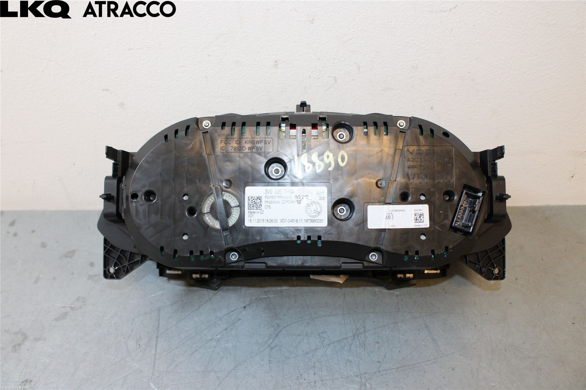 Skoda SUPERB 09-15 Instrument Hast