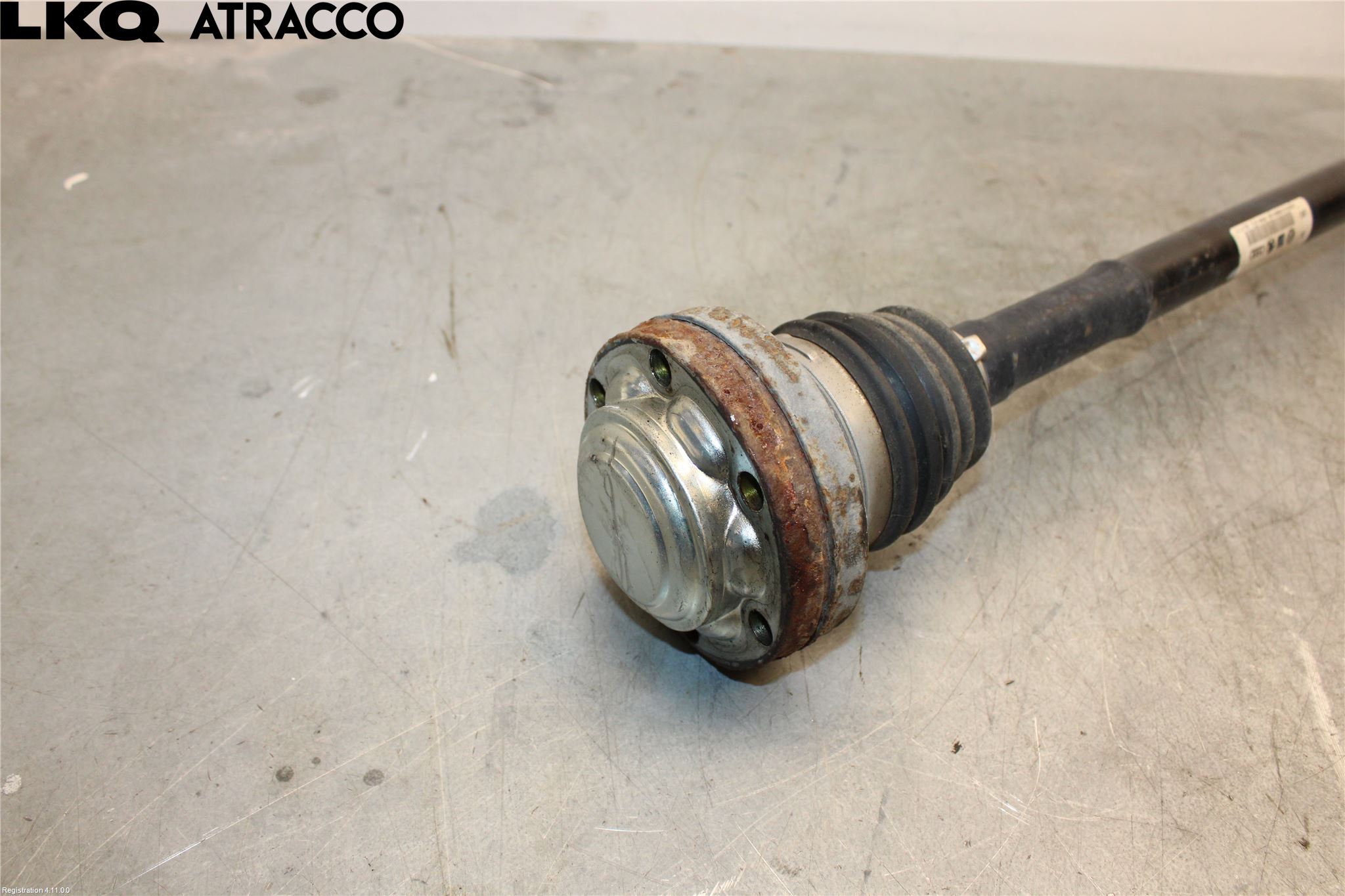 Volkswagen VW TRANSP/CARAVELLE (T5) 04-15 Drivaxel Bak Höger