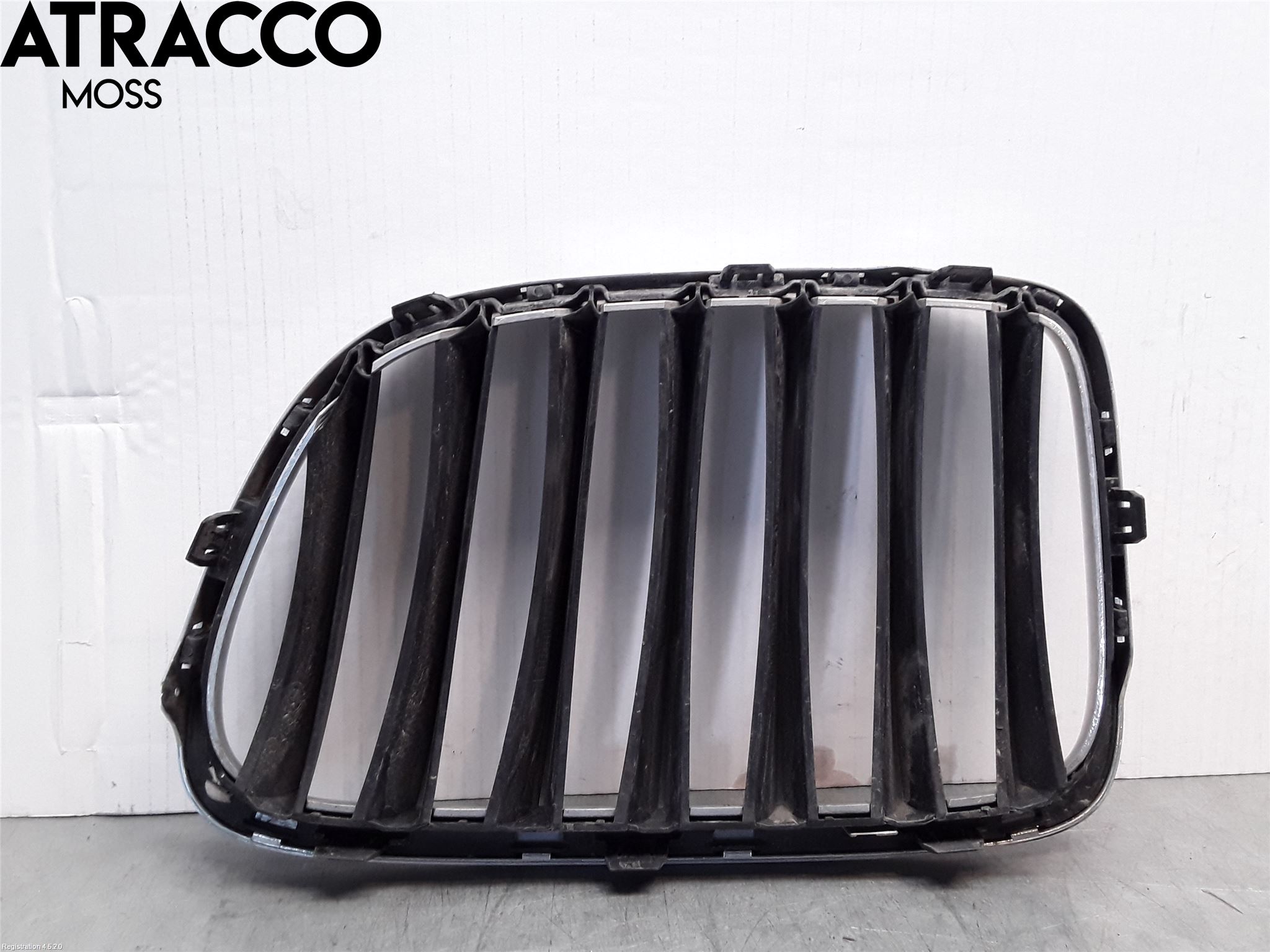 BMW X1 E84 10-15 Grilldel Höger