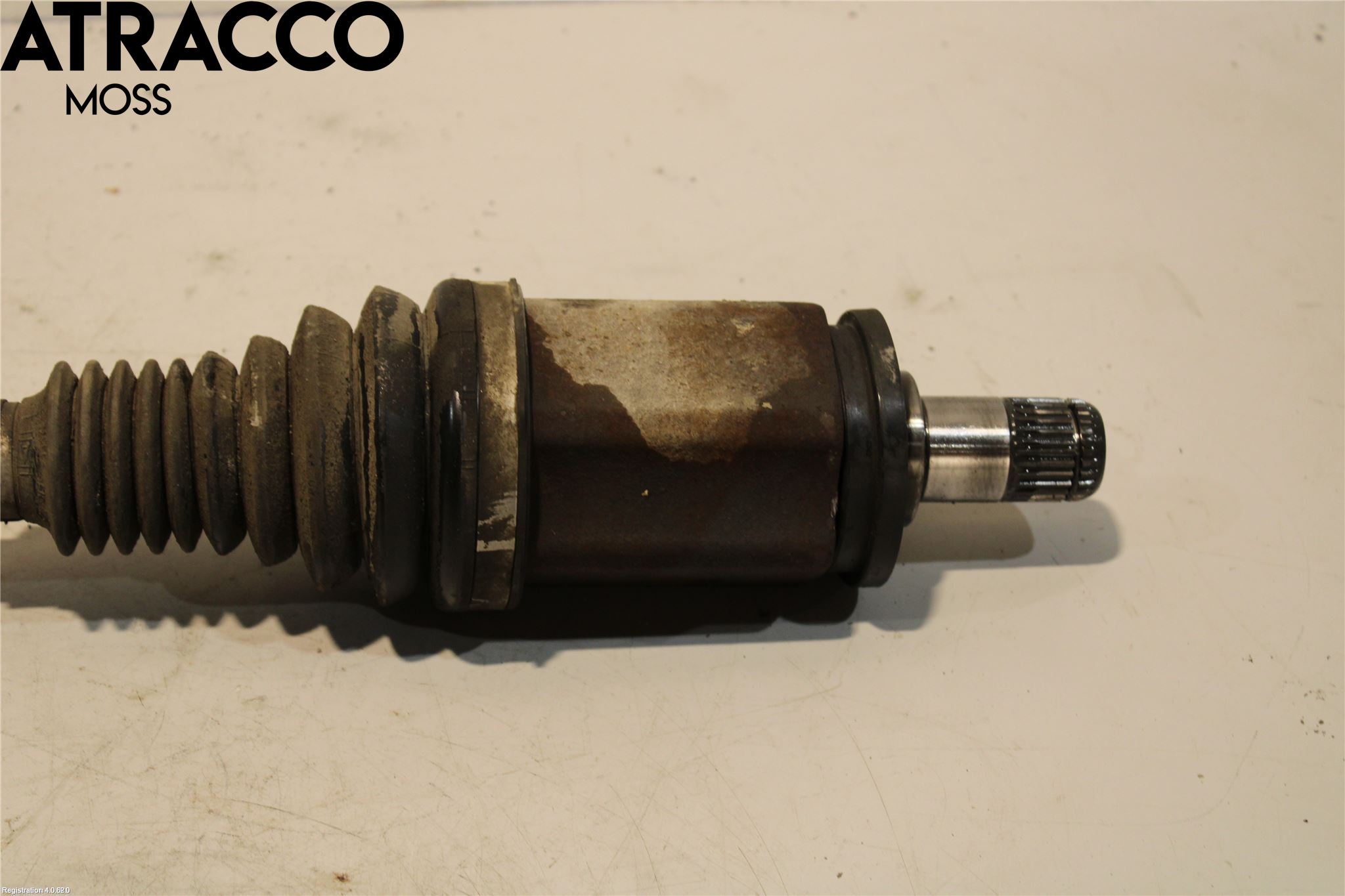 BMW X1 E84 10-15 Drivaxel Fram Vänster