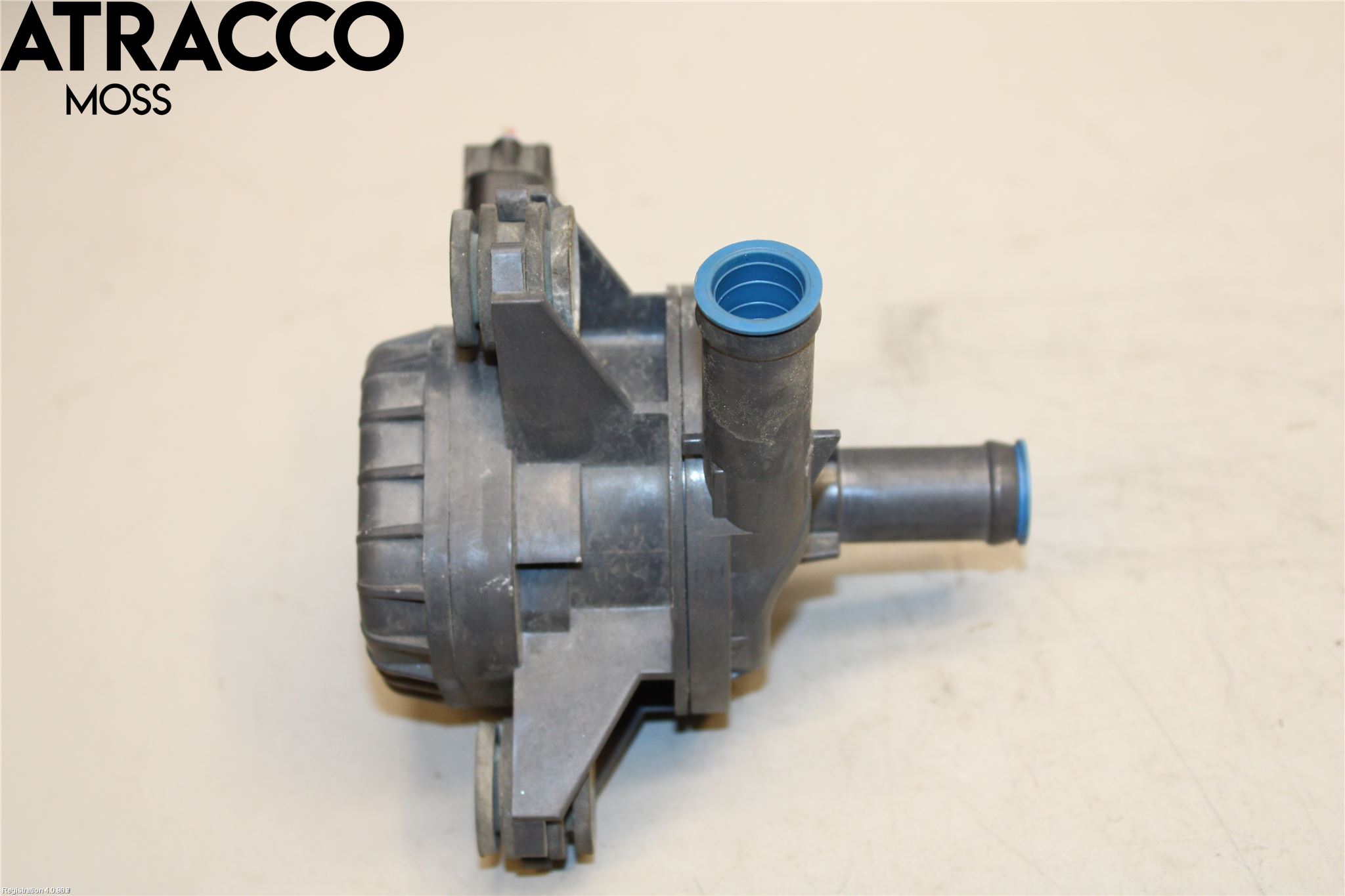 Toyota YARIS XP130 12-14 Vattenpump