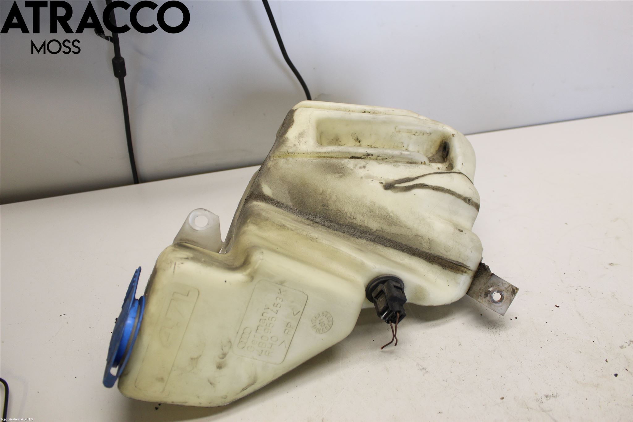 Audi A6/S6     97-05 Spolartank Strålkastare