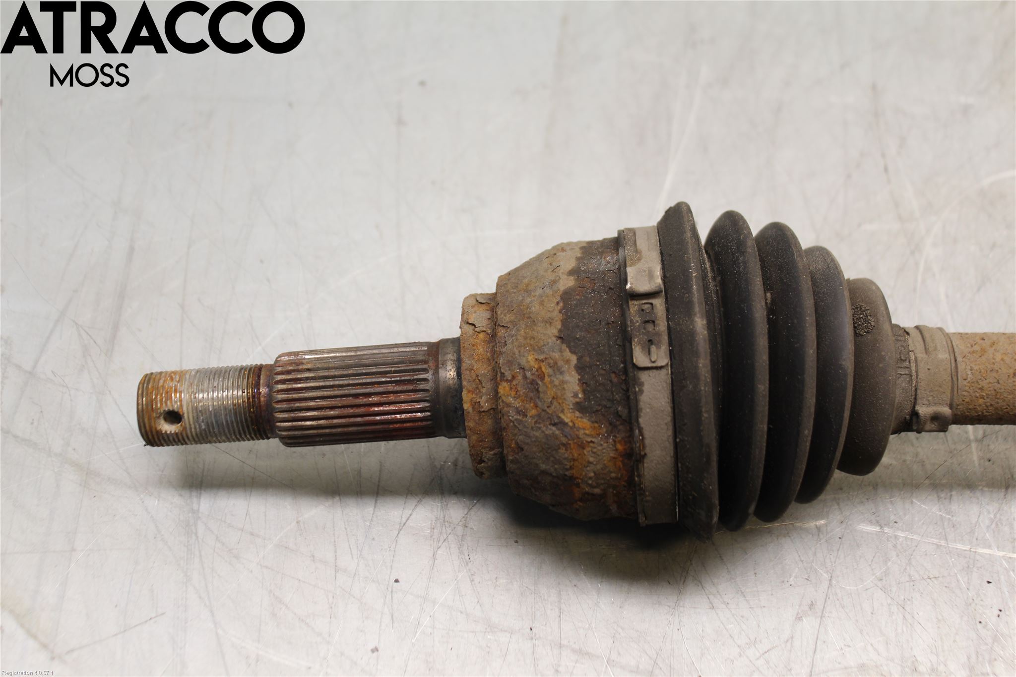 Nissan LEAF 11-17 Drivaxel Fram Vänster