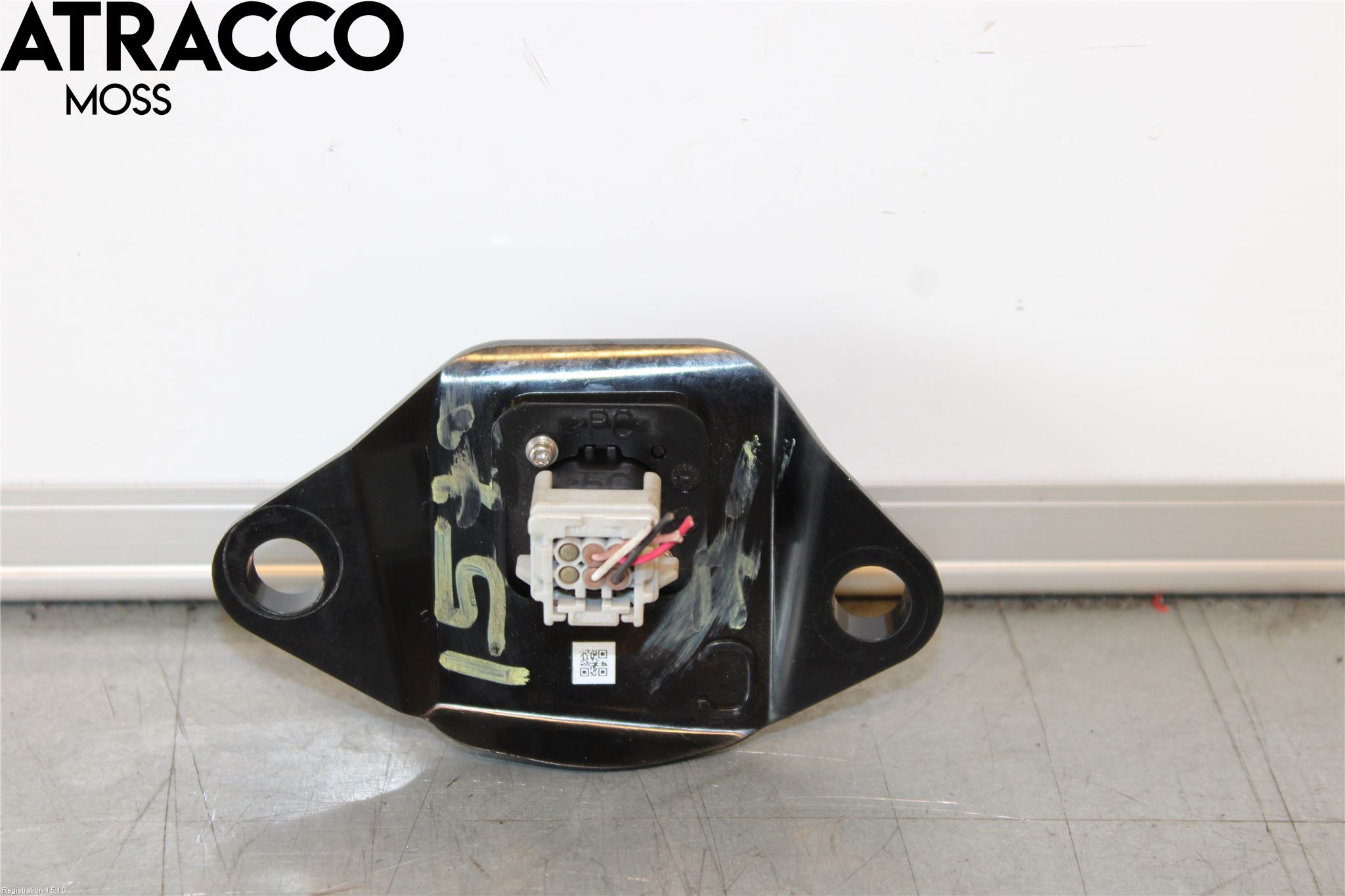 Toyota YARIS XP130 12-14 Parkeringshjälp Kamera