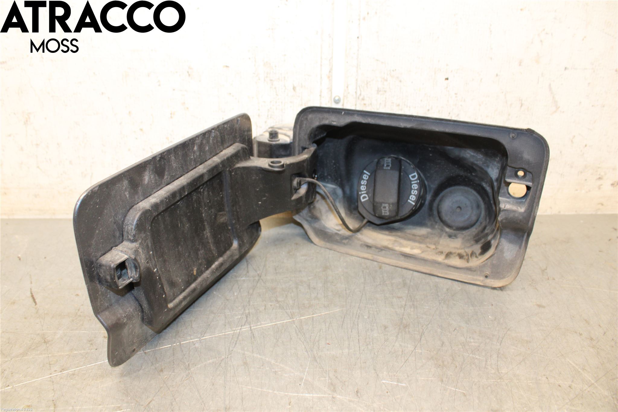 Volkswagen VW AMAROK 2H 10-22 Tanklucka