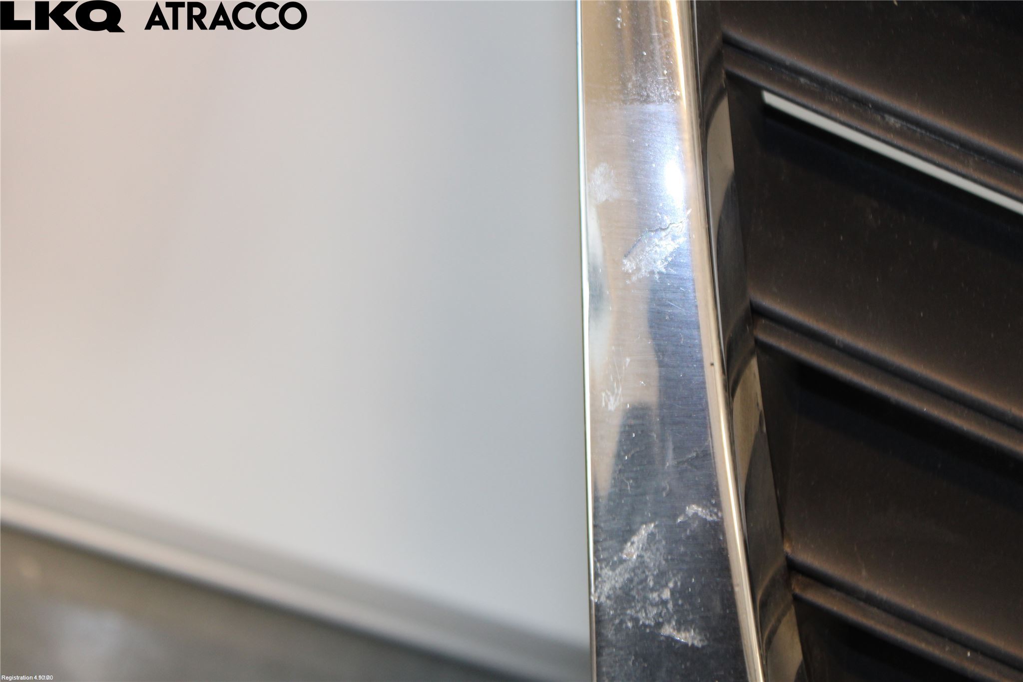 Volkswagen VW PASSAT 05-11 Grill Komp