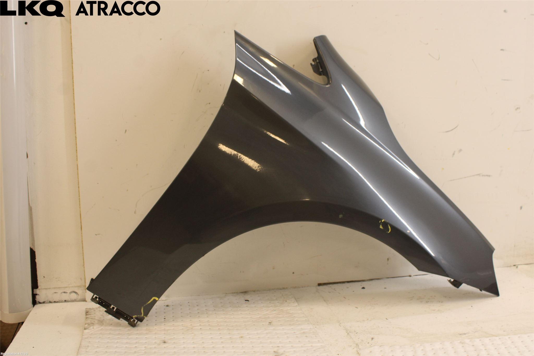 BMW 2 F45 Active Tourer 14-21 Skärm Fram Höger