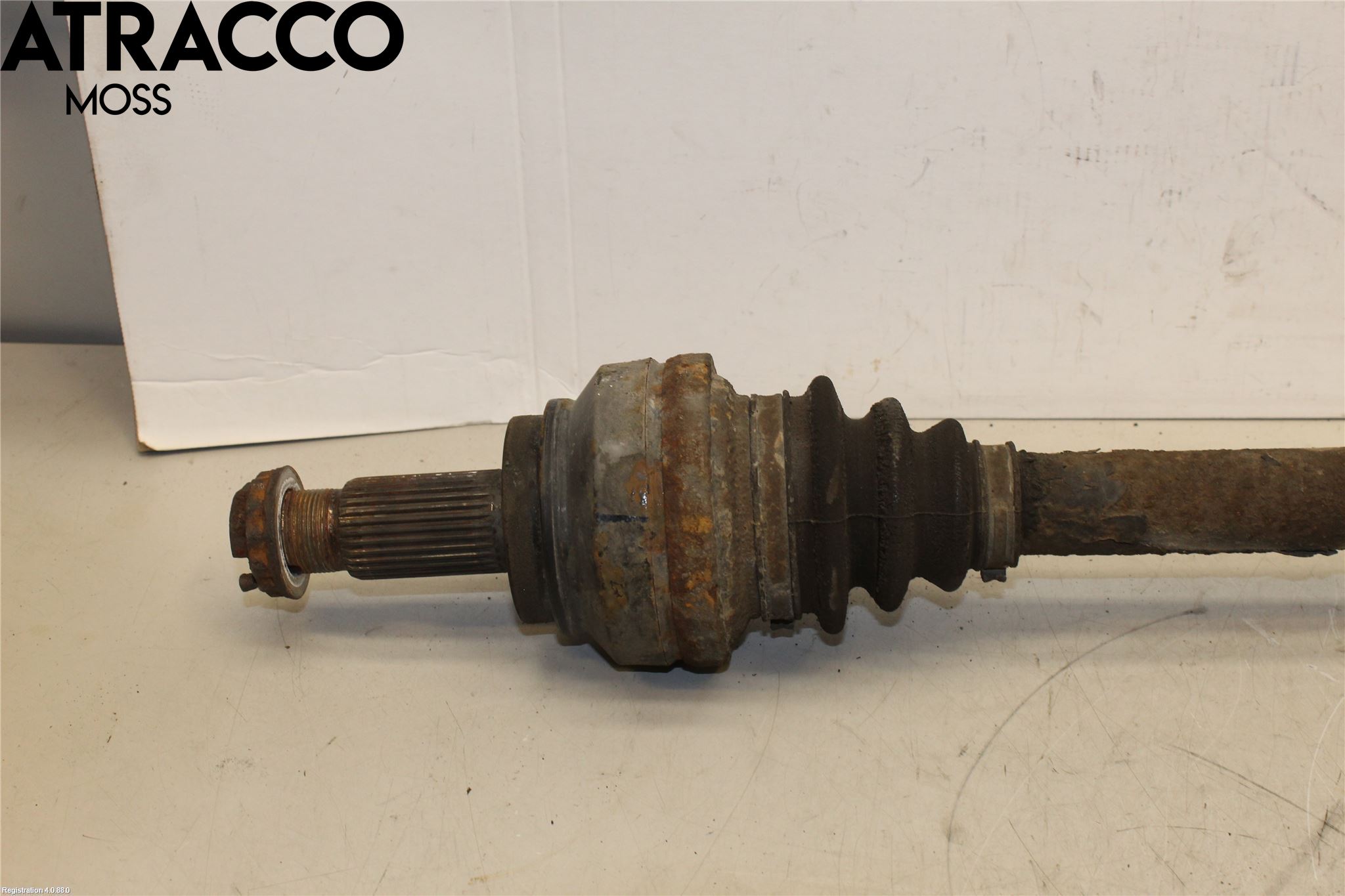 BMW 7 F01/02/03/04 09-15 Drivaxel Bak Höger