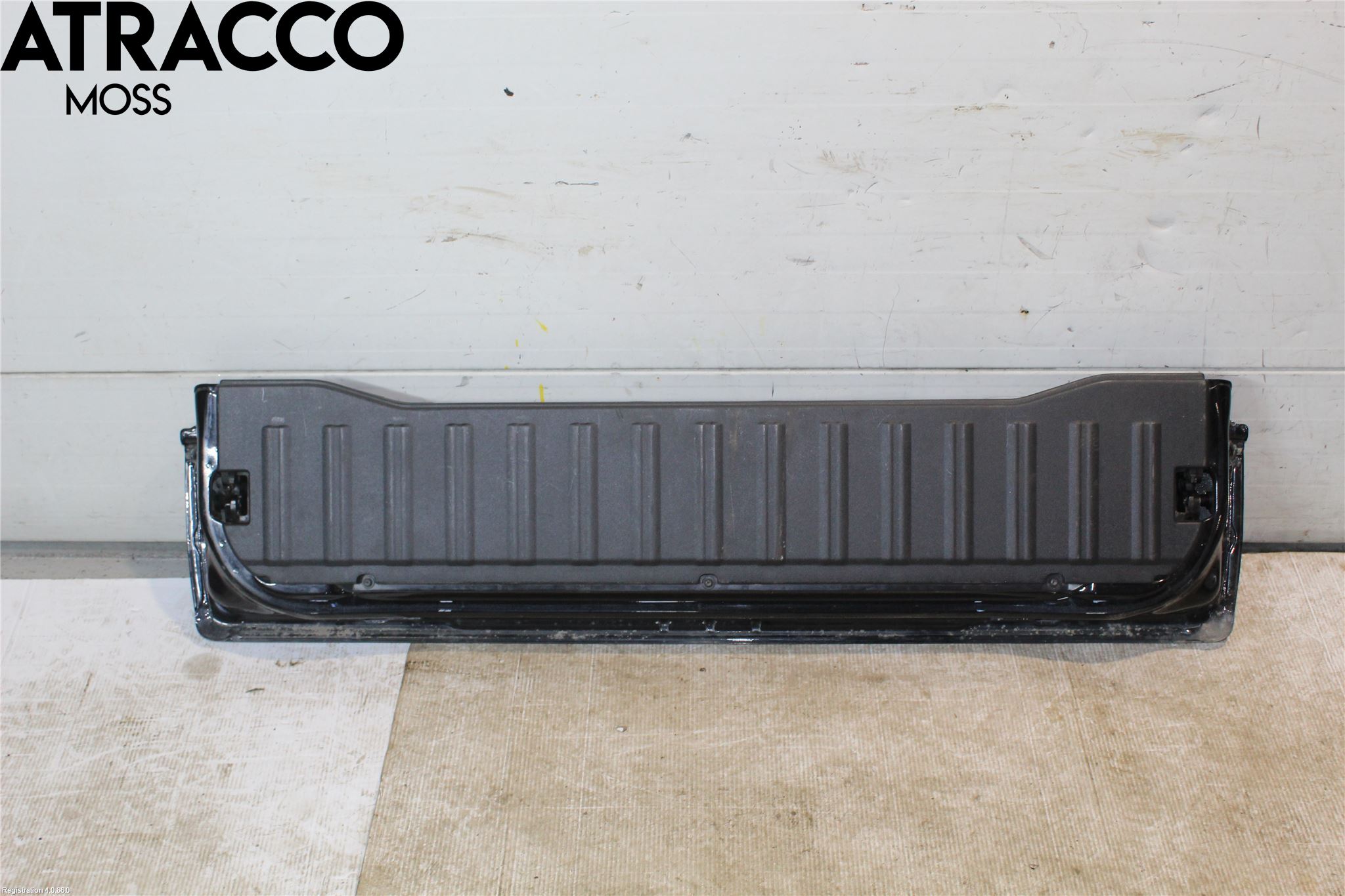 Volvo XC90 07-14 Baklucka Nedre