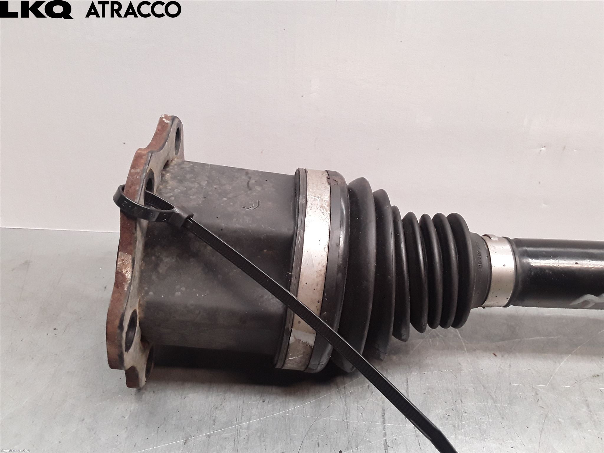 Audi A5 17- Drivaxel Fram Höger