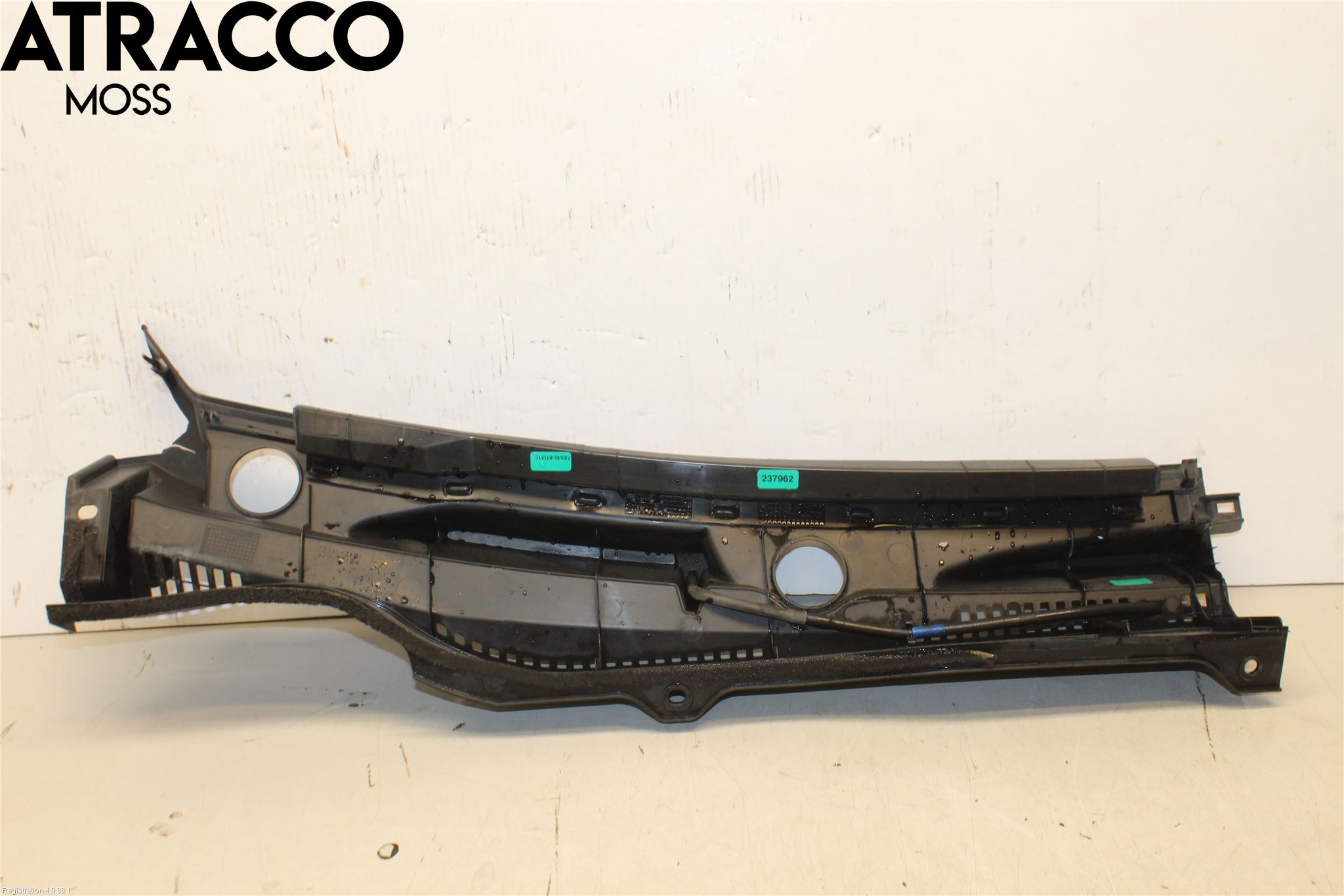Suzuki SX4 S-CROSS 14-21 Torpedplåt-Torpedplast