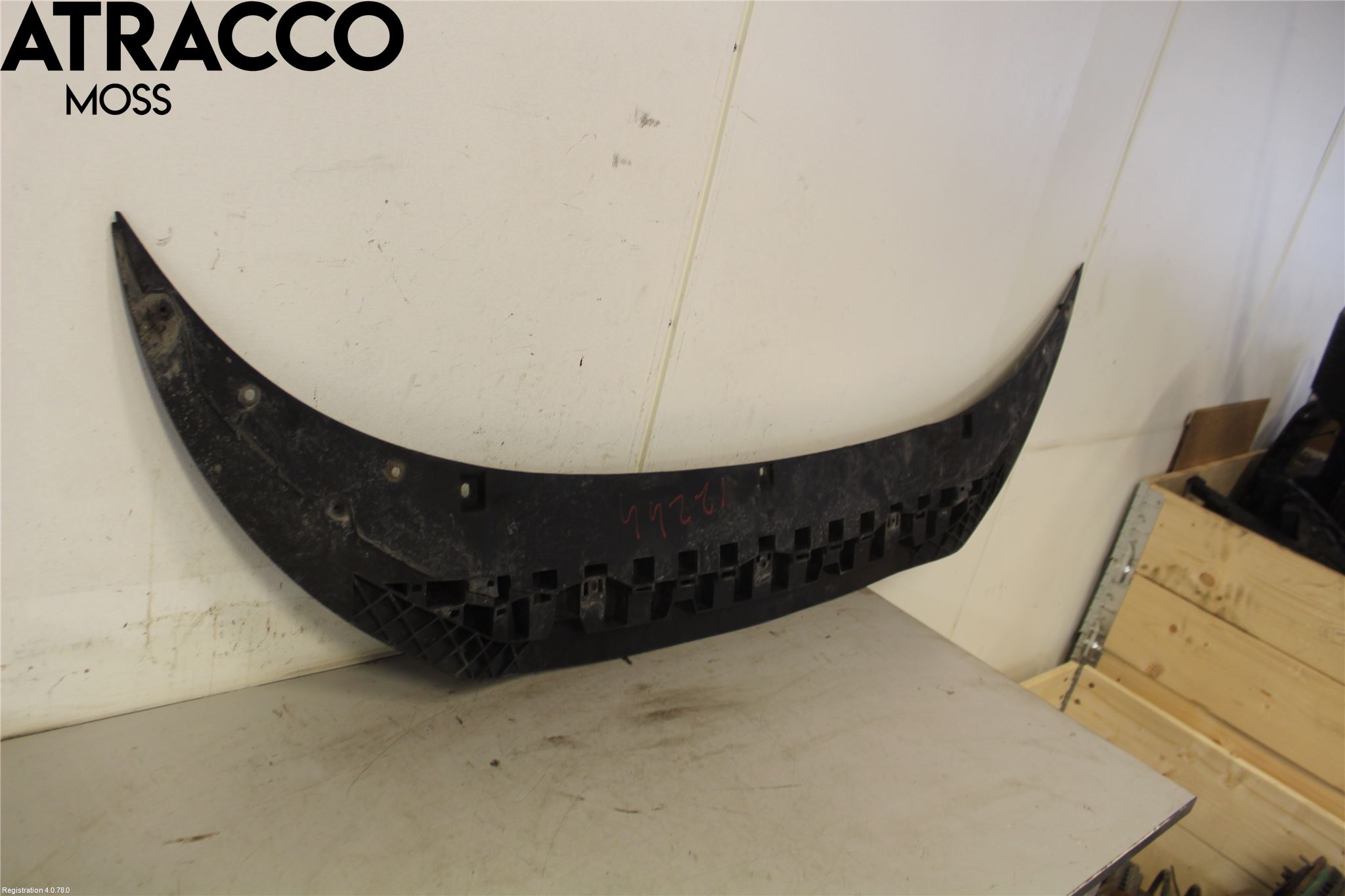 Audi A3/S3 05-13 Frontplåt Undre