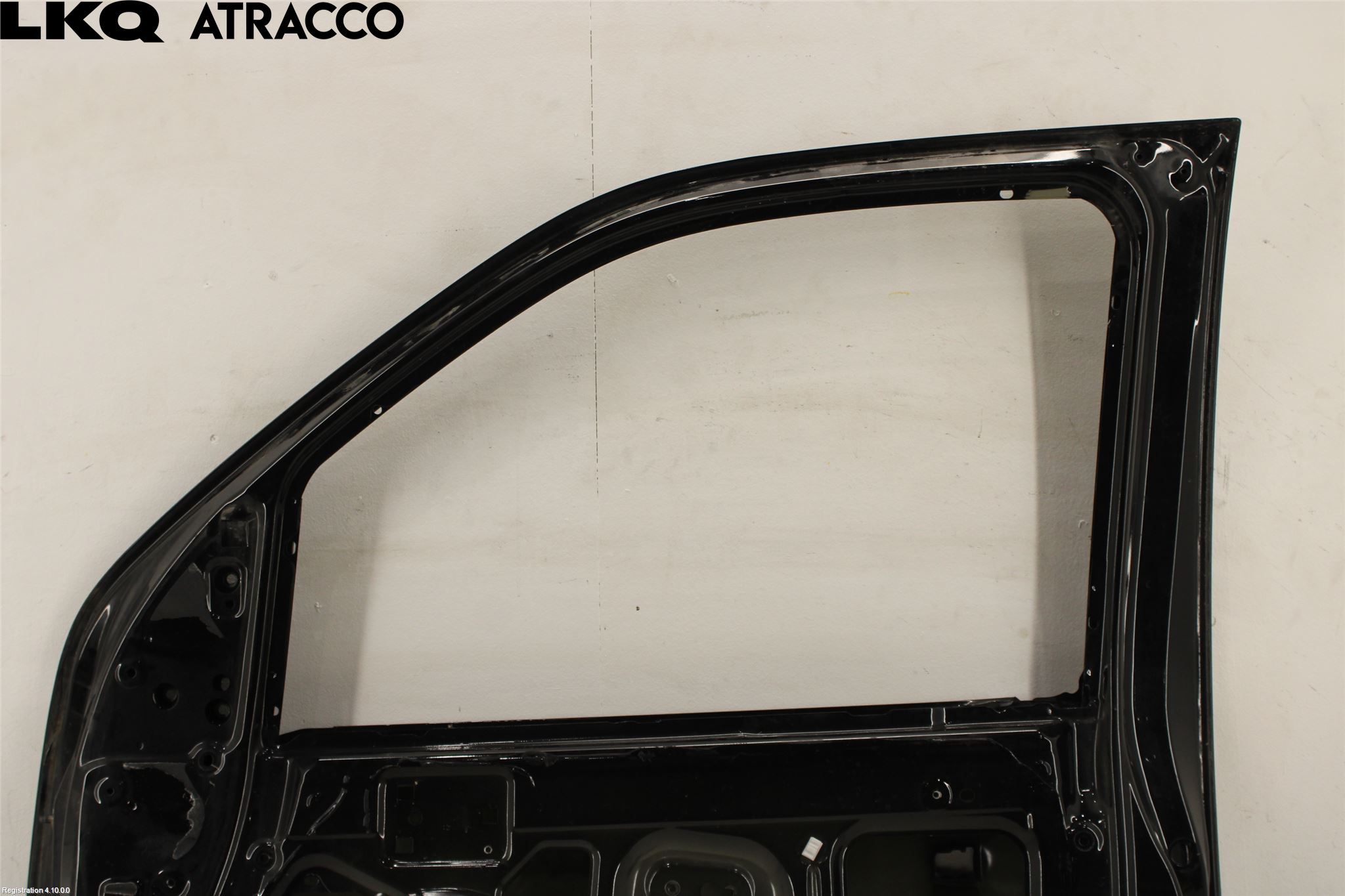 Nissan NAVARA 05-16 Dörr Fram Höger