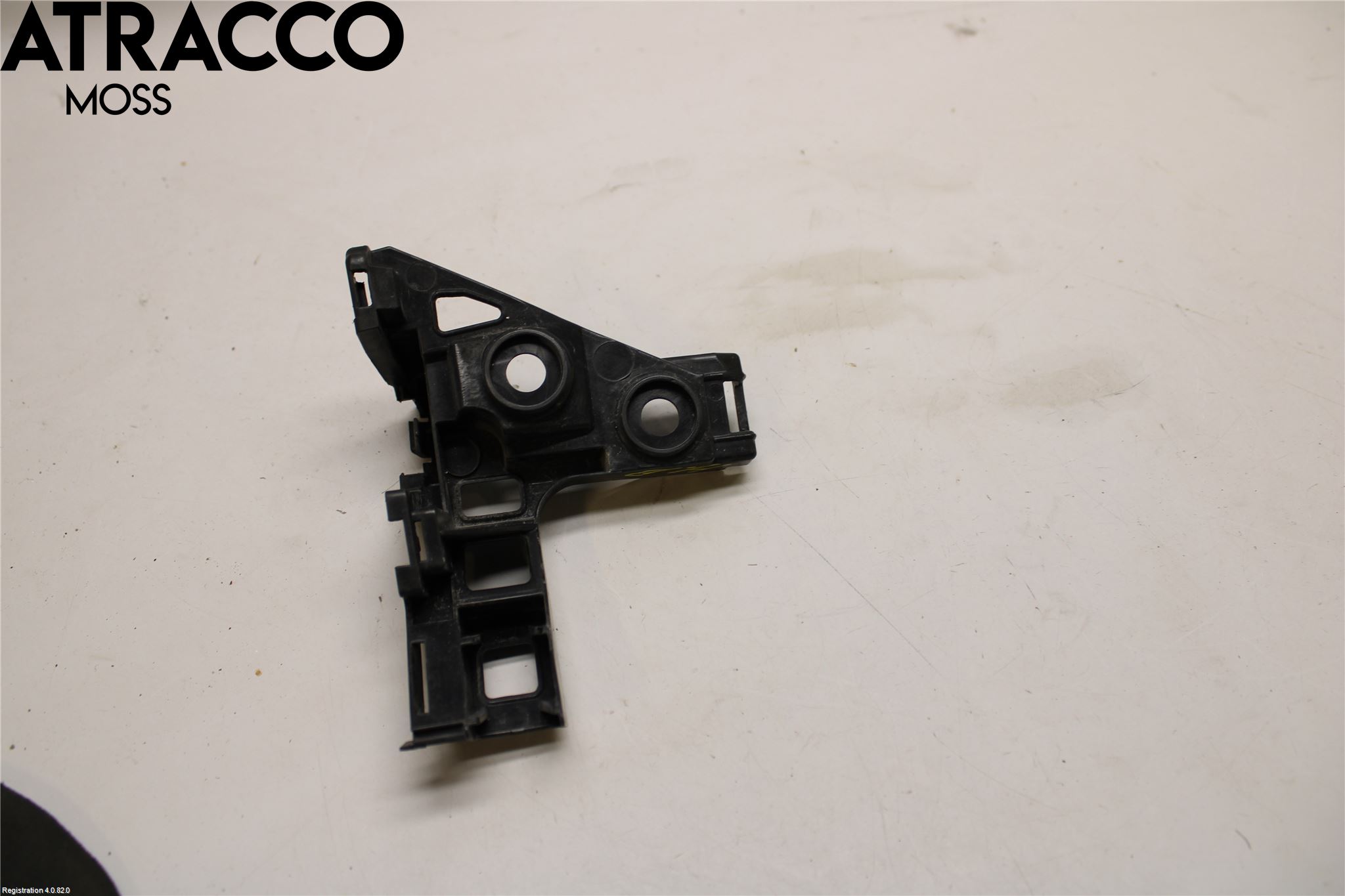 Volkswagen VW GOLF / E-GOLF VII 13-20 Stötfångarfäste Bak Hö