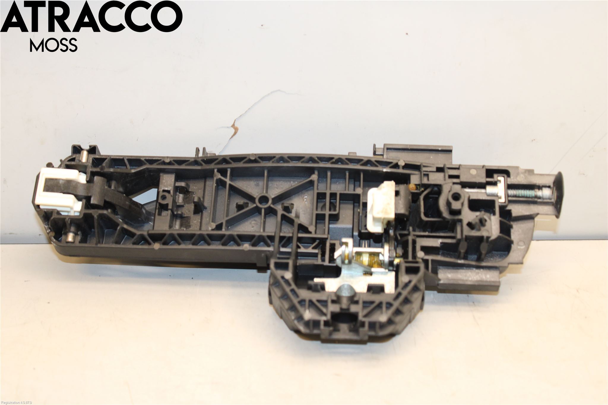 Mercedes-Benz MB E-KLASS (W212) 09-16 Dörrhandtag Yttre Hö