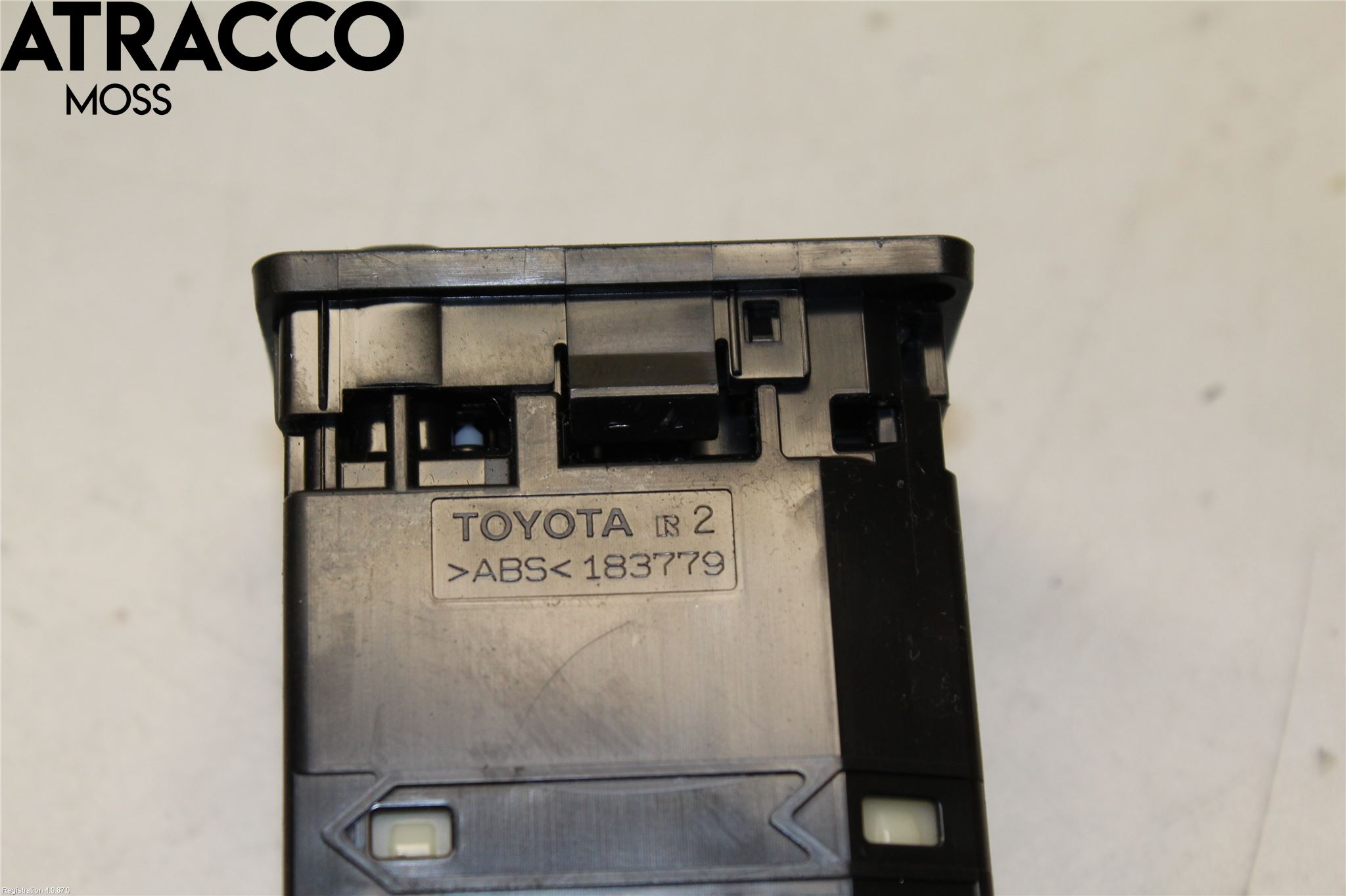 Toyota AURIS 13-19 Strömställare Spegel