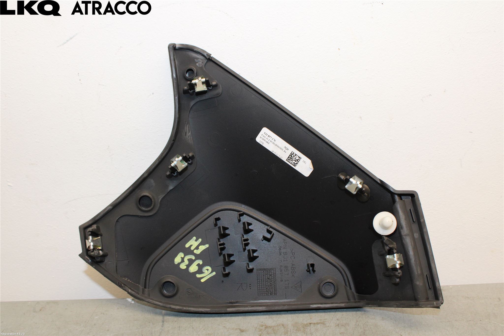 Porsche TAYCAN 20- Instrumentbräda Sparkskydd