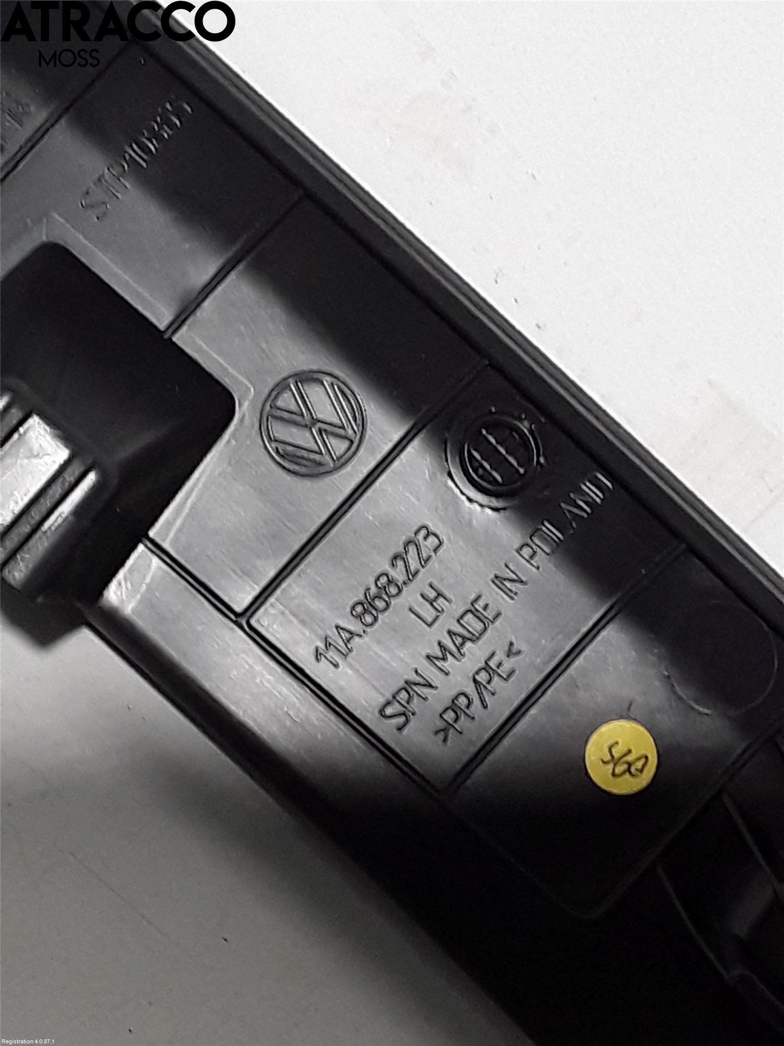 Volkswagen VW ID.4 21- Inr Plastd A-B-C Stolpe