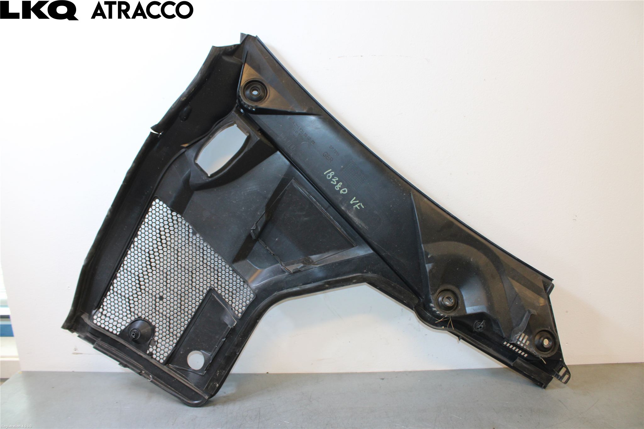 Mercedes-Benz MB C-KLASS (W205) 14-21 Torpedplåt-Torpedplast