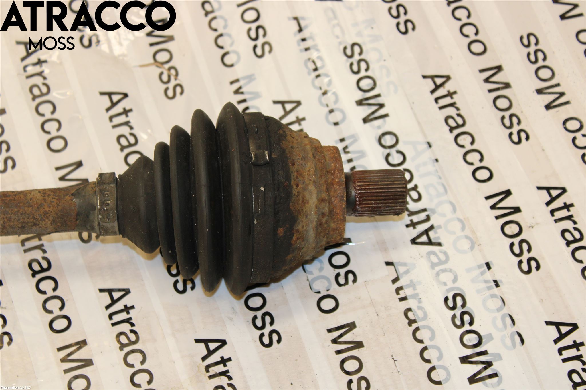 Volkswagen VW TOURAN 10-15 Drivaxel Fram Vä Hö