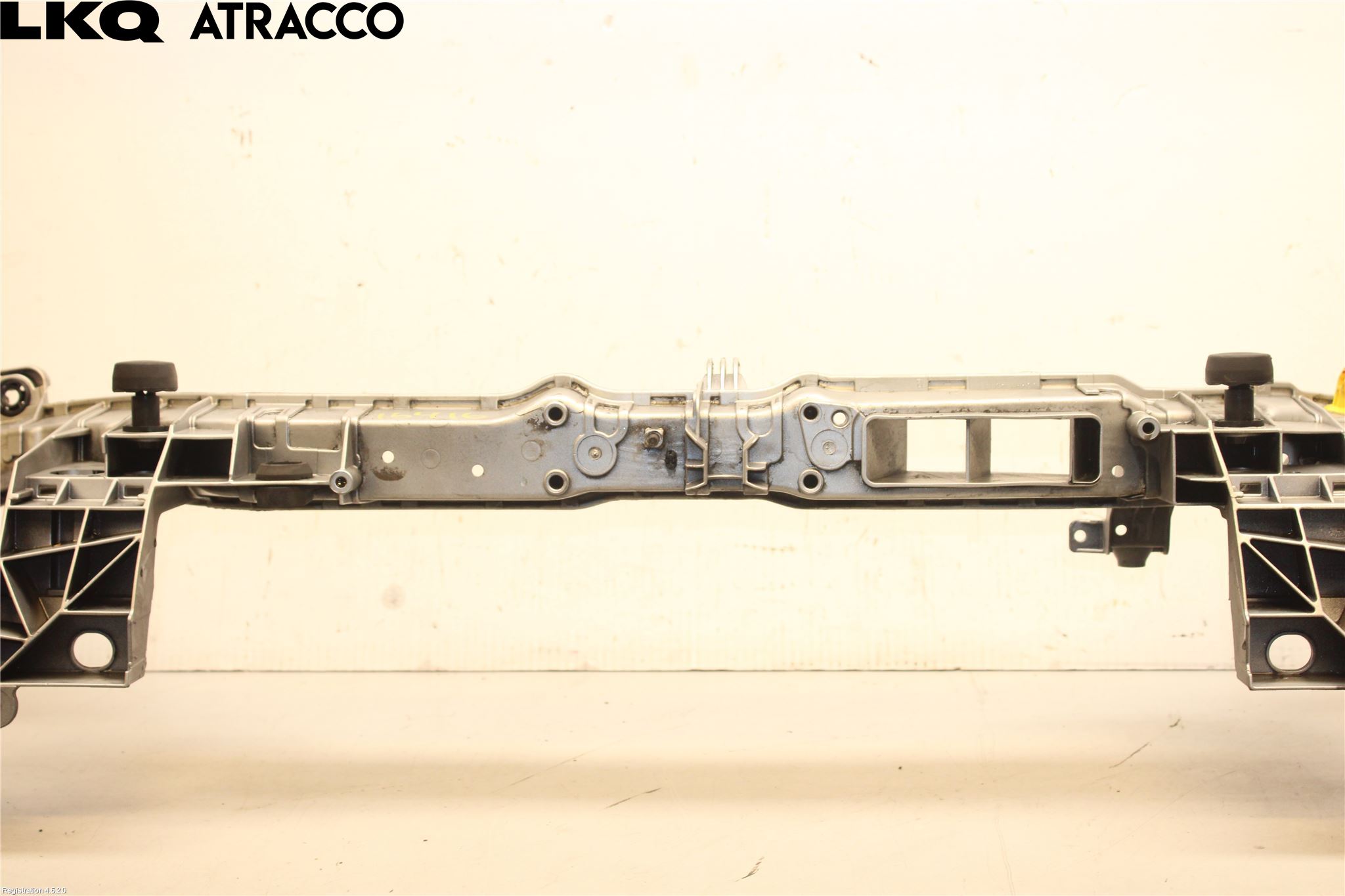 Ford FOCUS 11-14 Front Huvlåsplåt-Balk